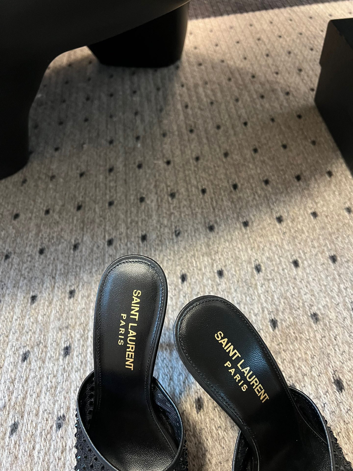 SL HEELS