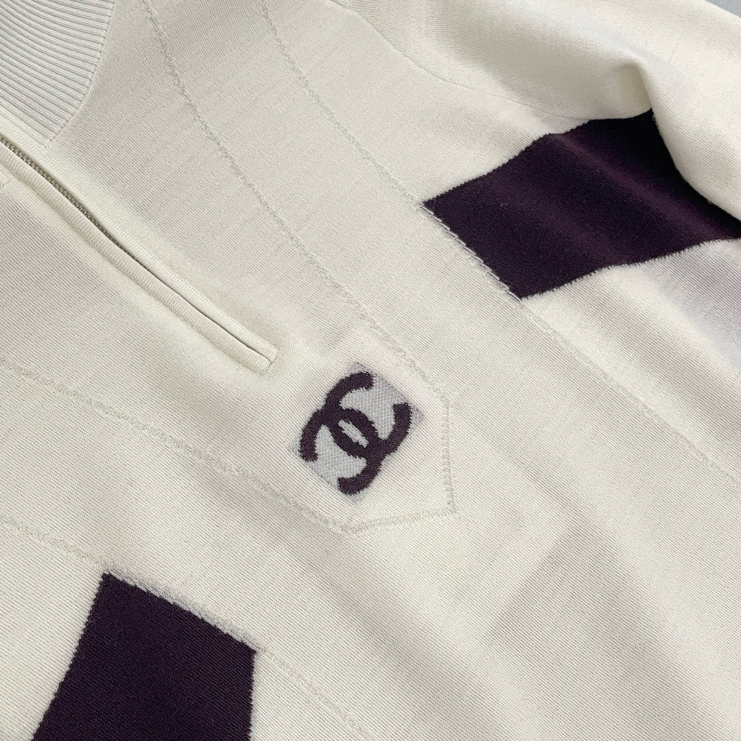 CC KNIT HOODIE