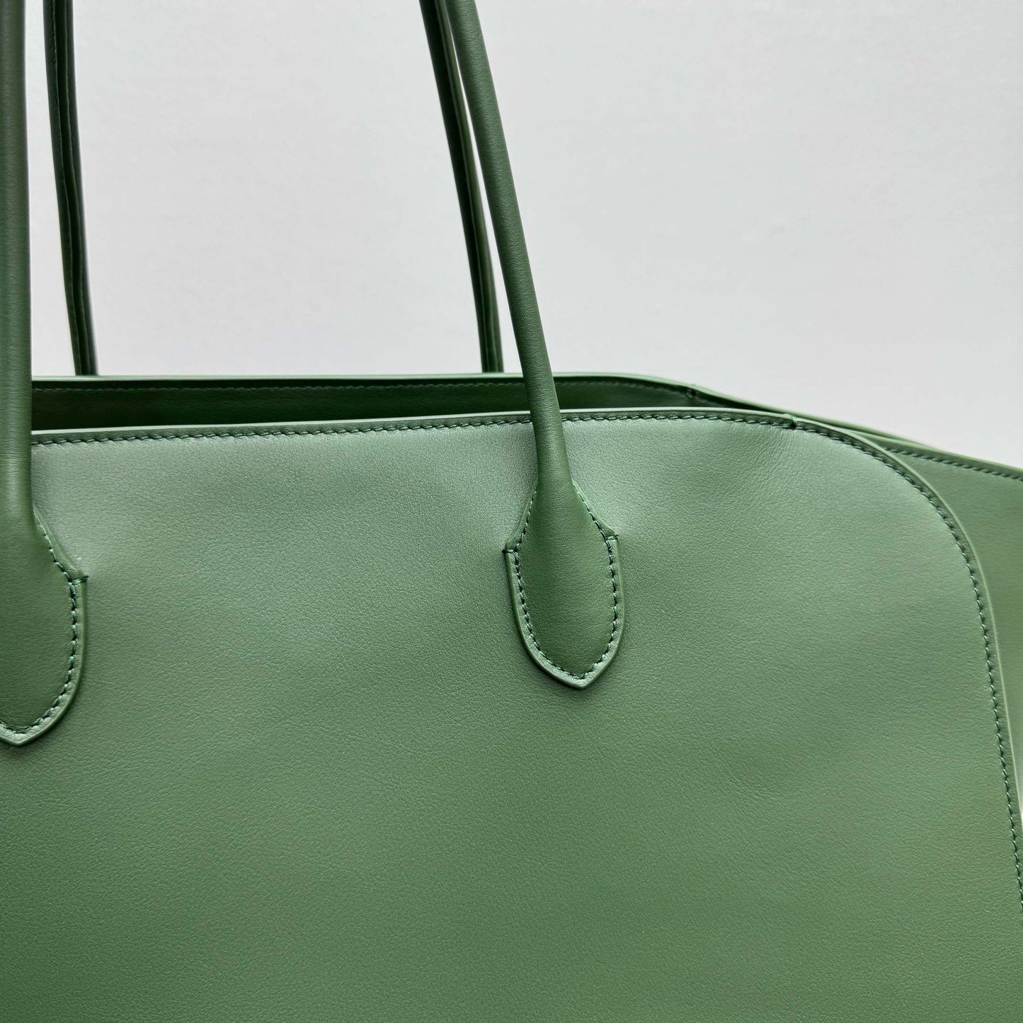 THE ROW MARLO 17 BAG