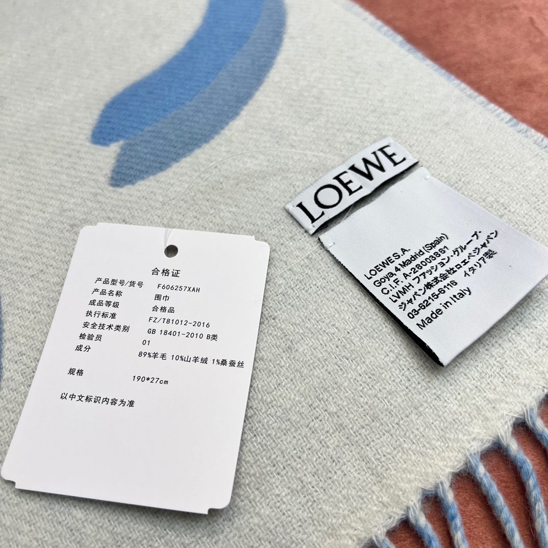 LOEW SCARVE