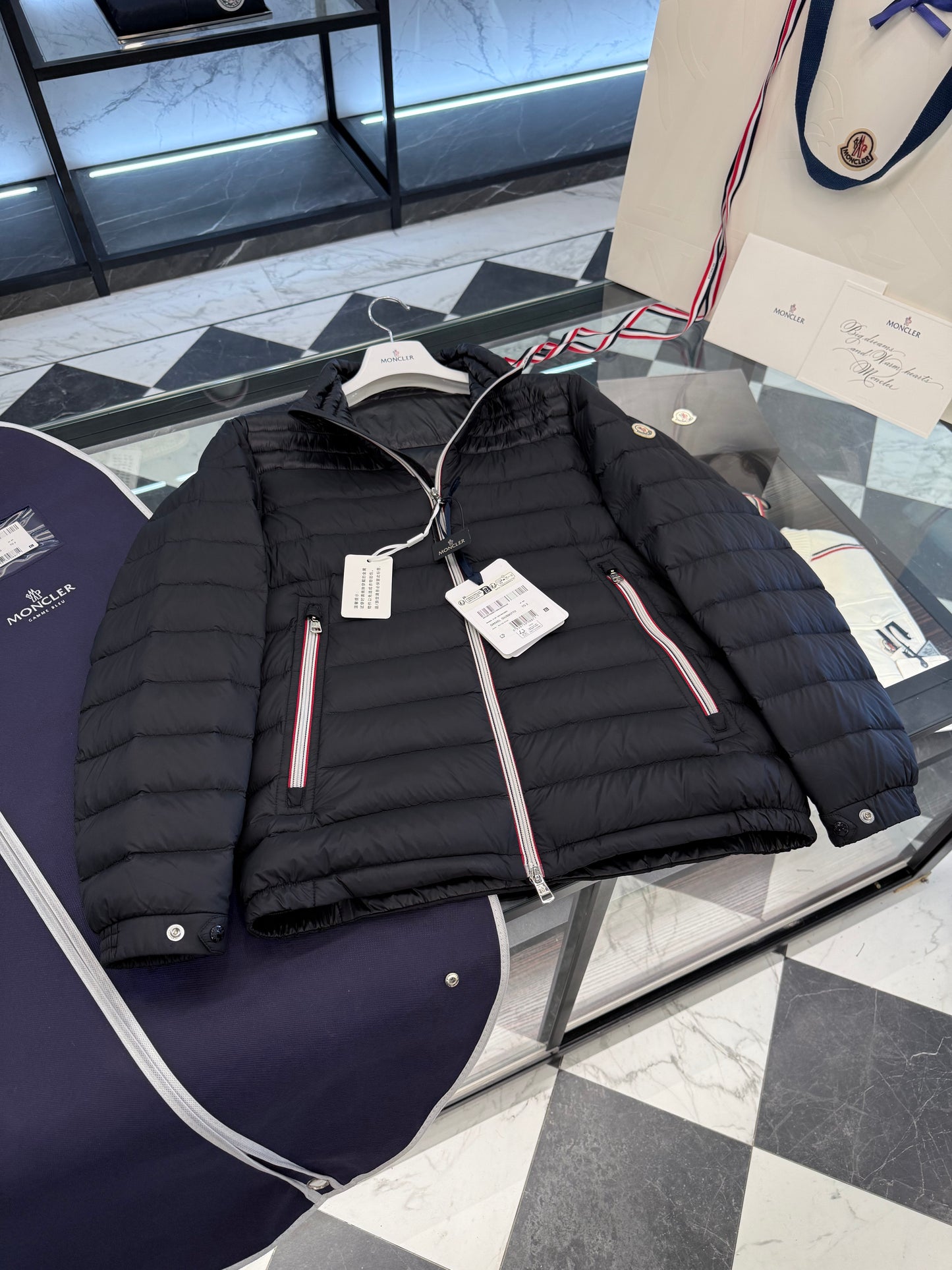 MONC DANIEL JACKET