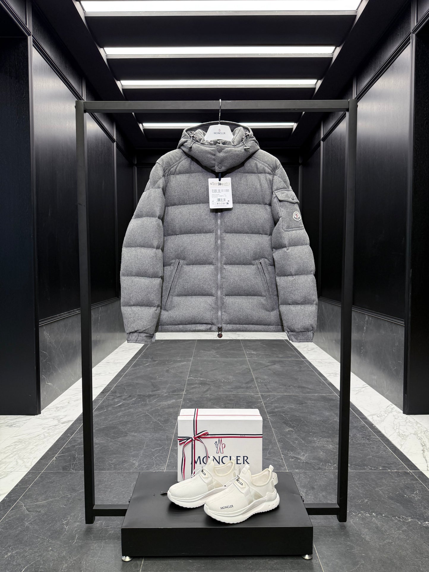 MONC MONTGENEVRE JACKET