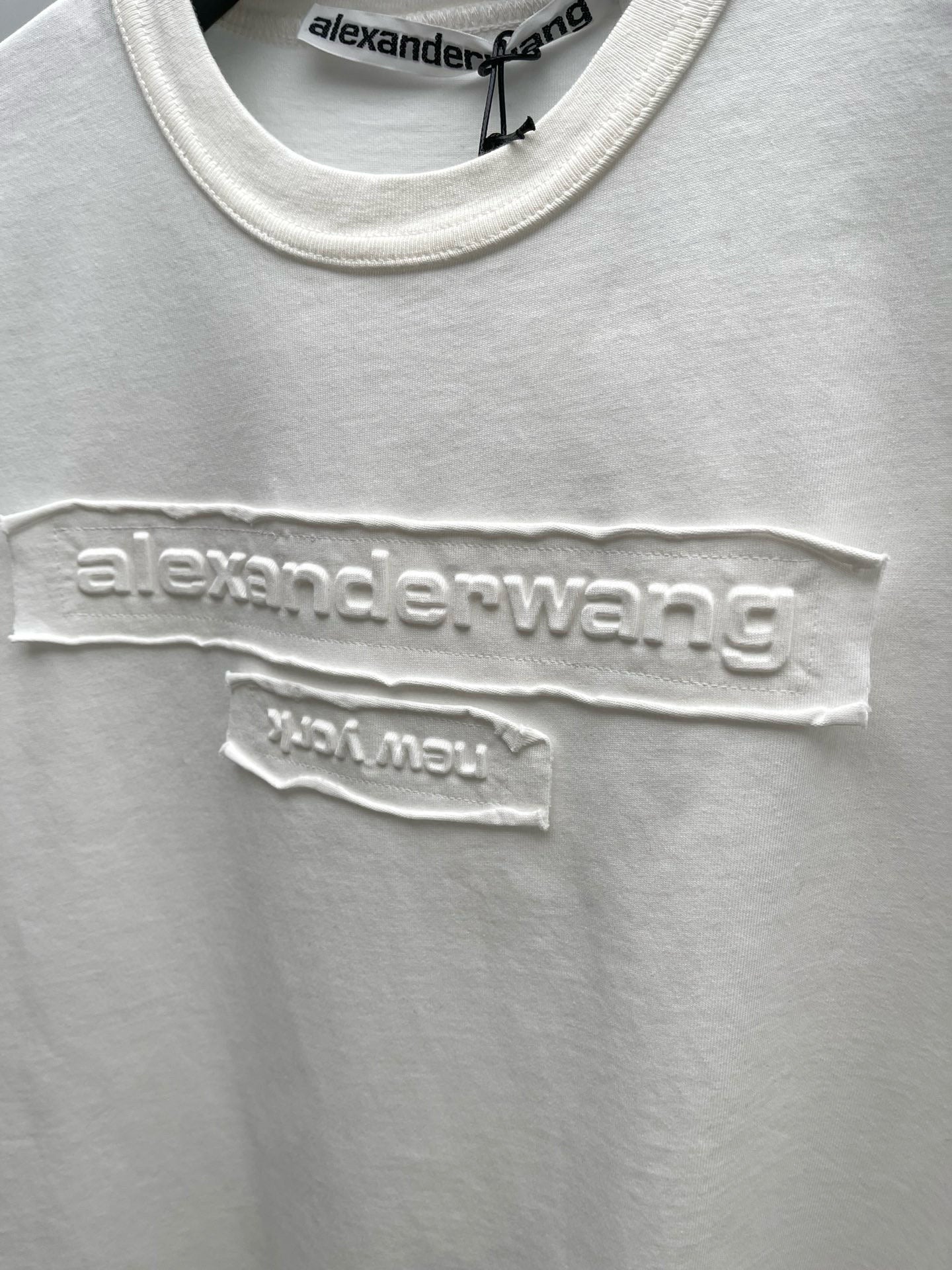 AW T-SHIRT