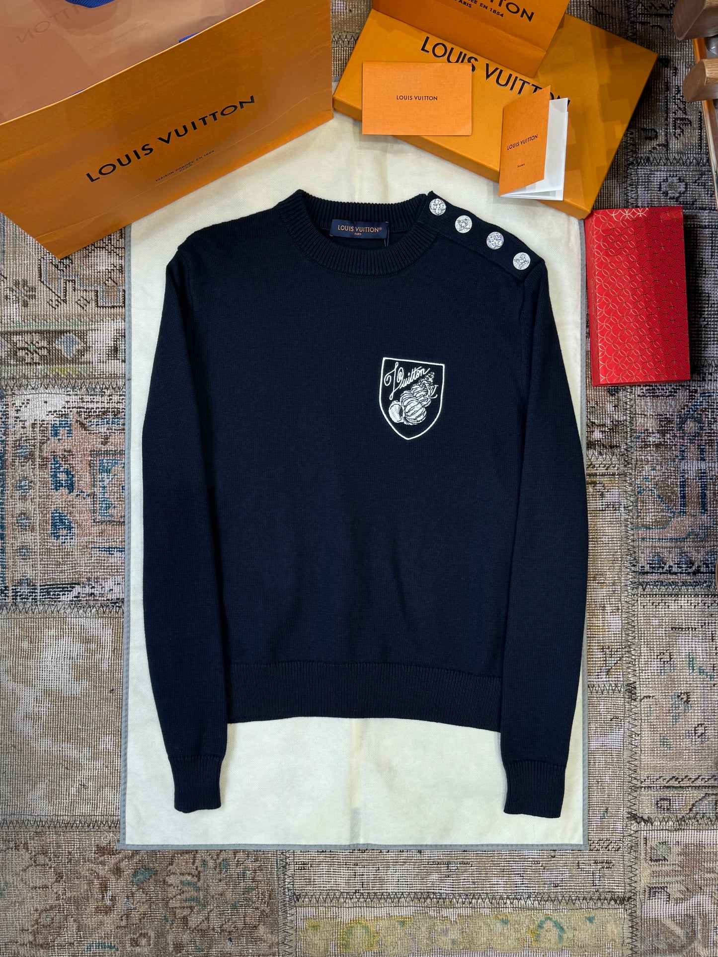 LOU JUMPER