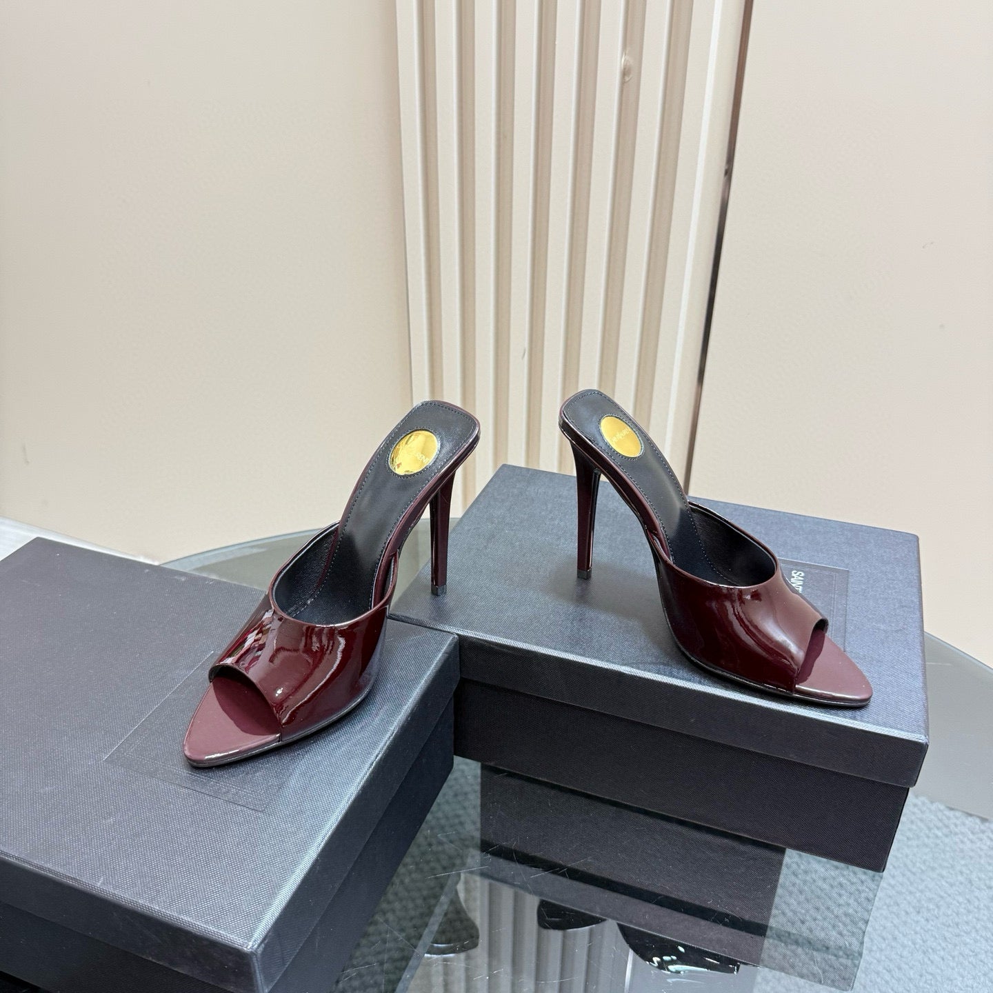 SL HEELS