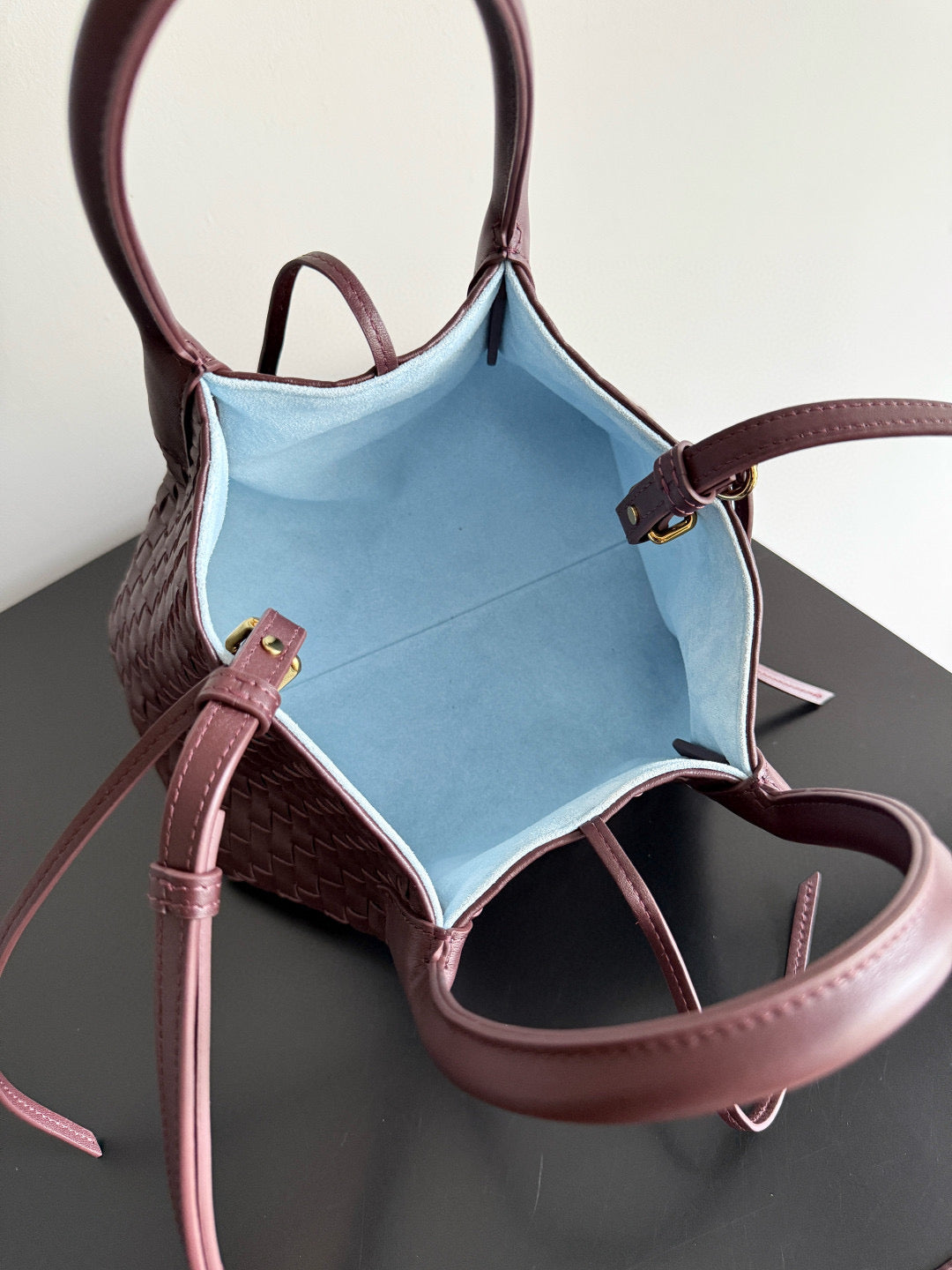 BOTT V SMALL PINACOTECA BAG