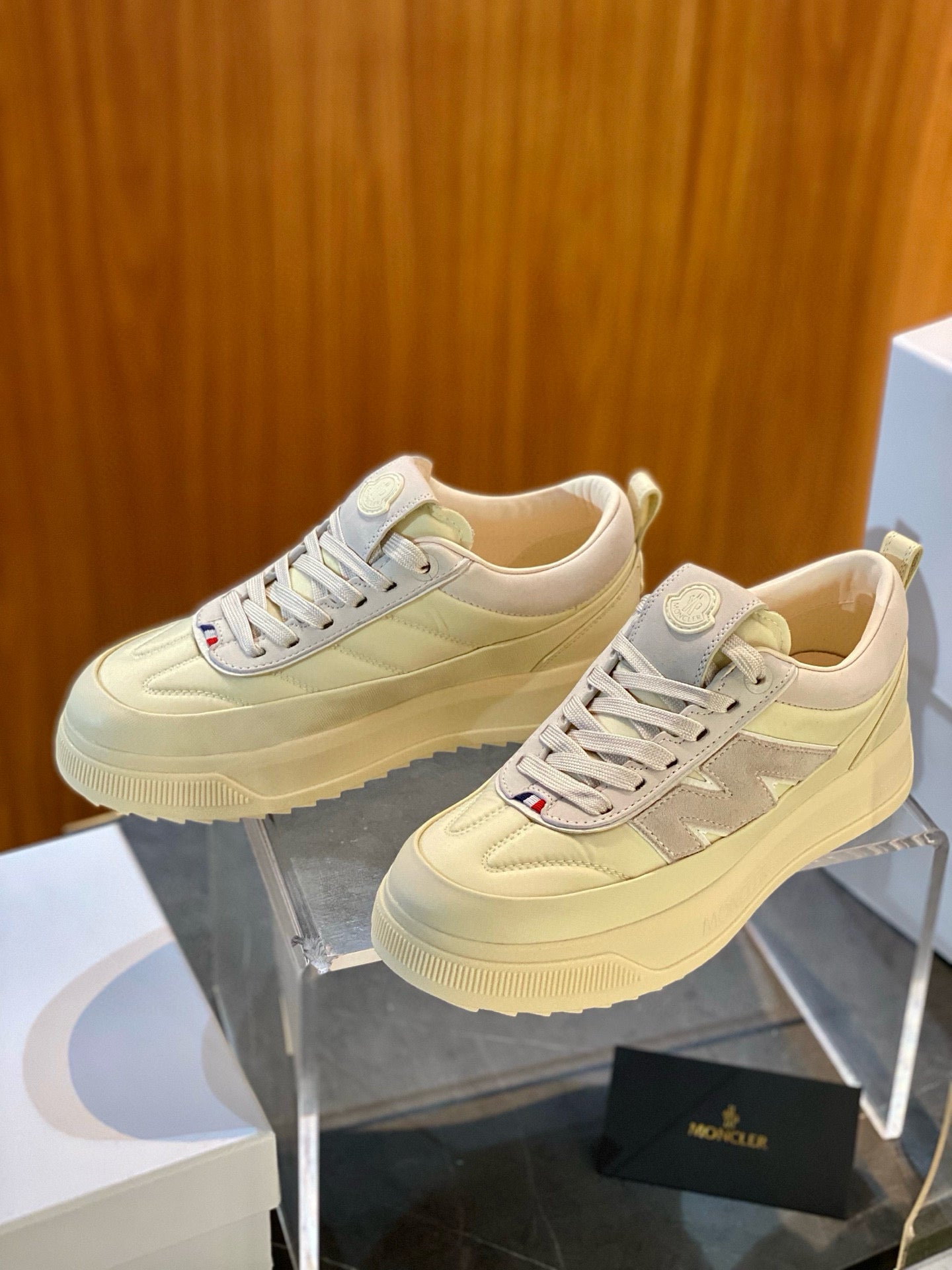 MONC ALTIVE SNEAKERS