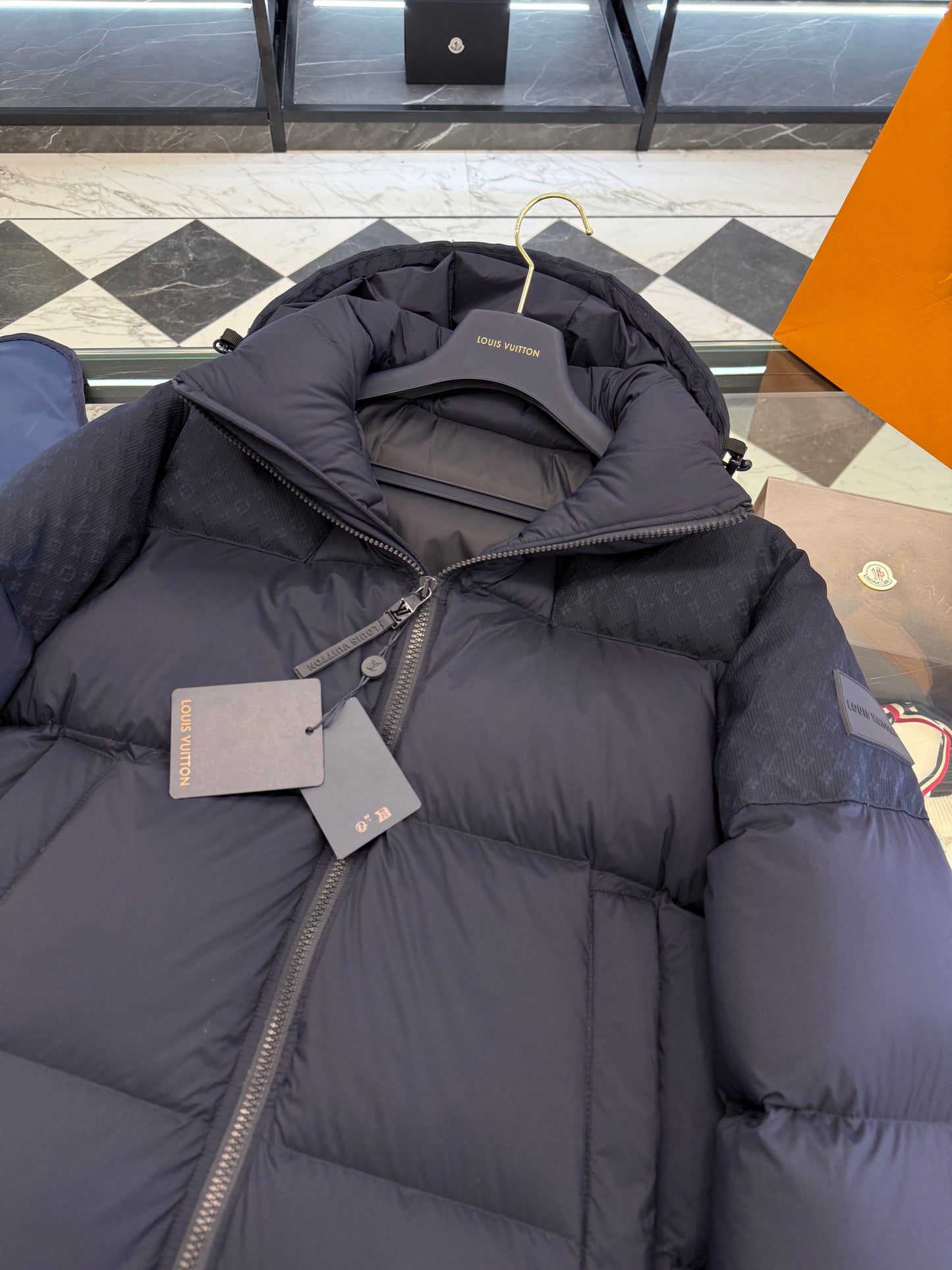 LOU PUFFER JACKET