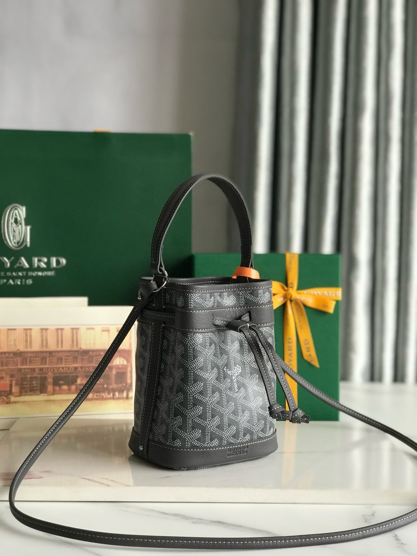 GOYA PETIT FLOT MINI BUCKET BAG