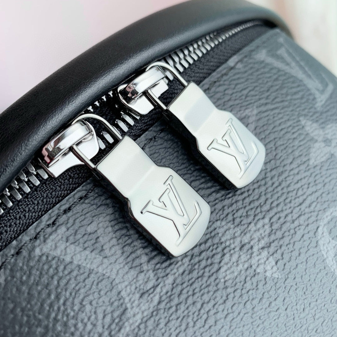 LOU DISCOVERY BUMBAG