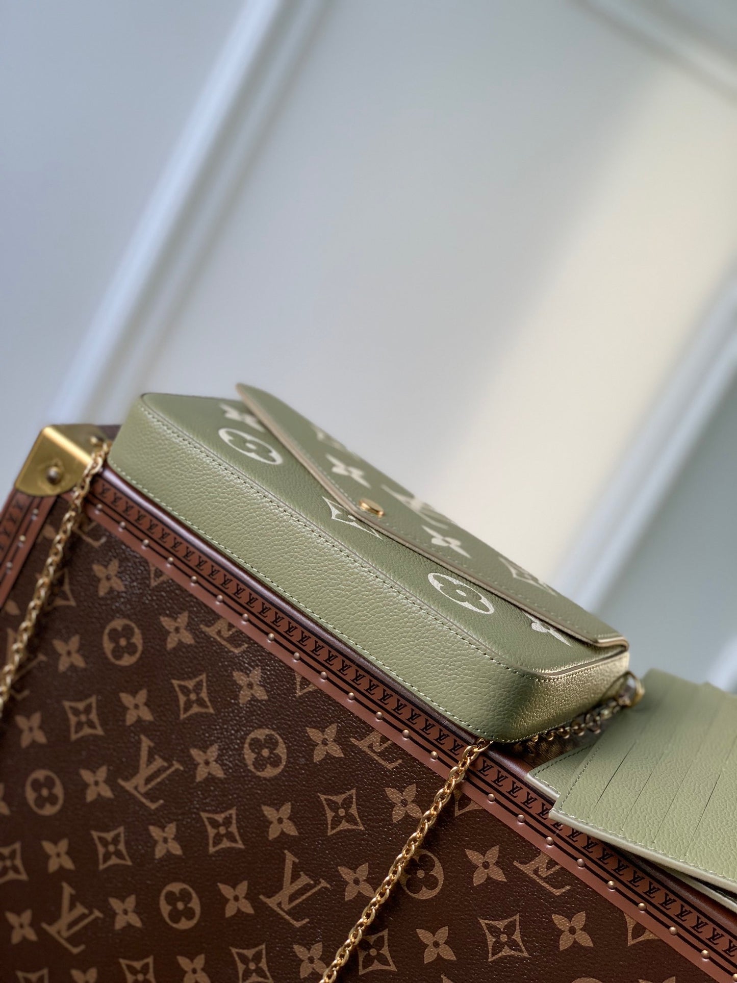 LOU POCHETTE FÉLICIE