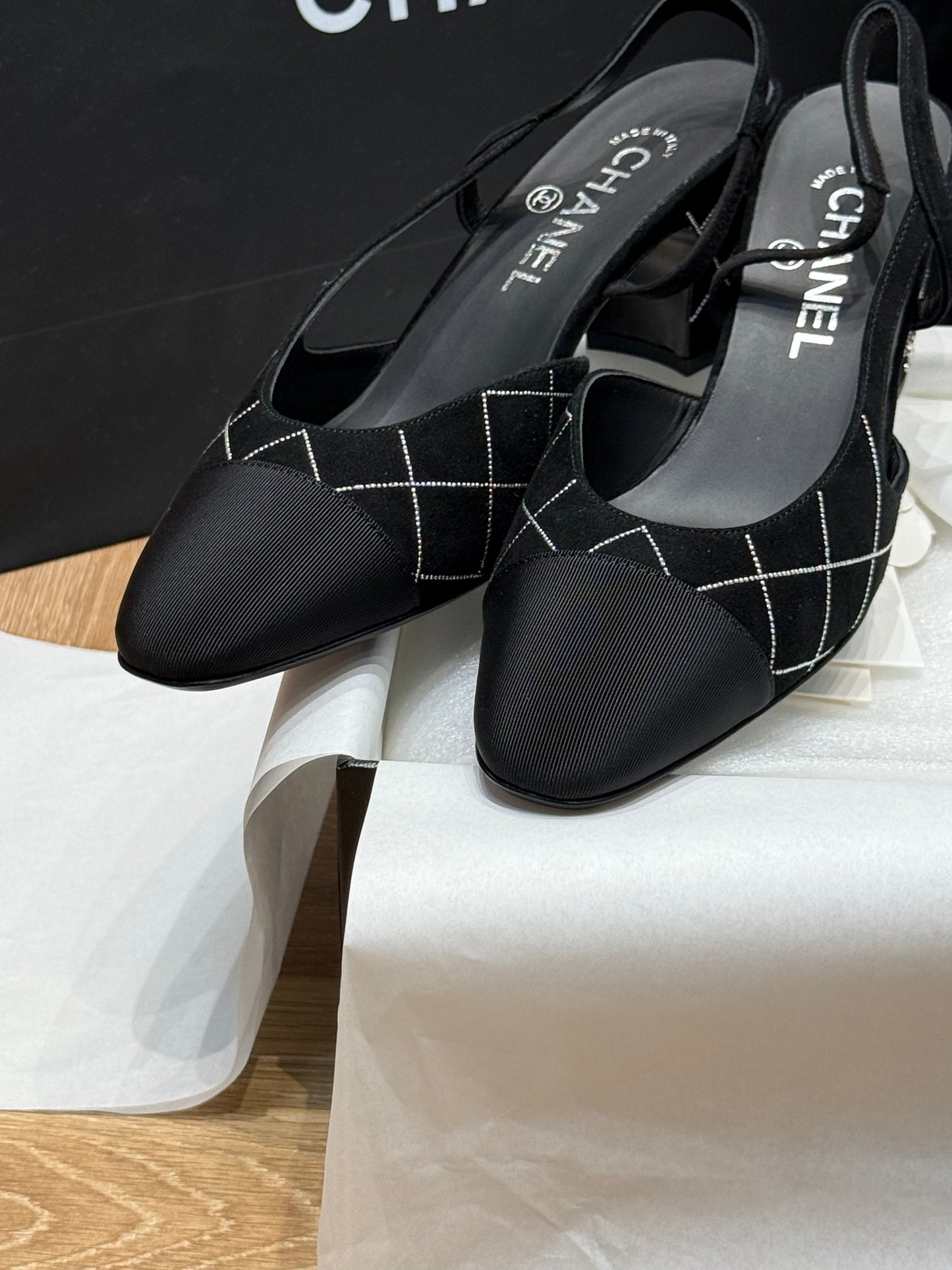 CC SLINGBACK PUMPS