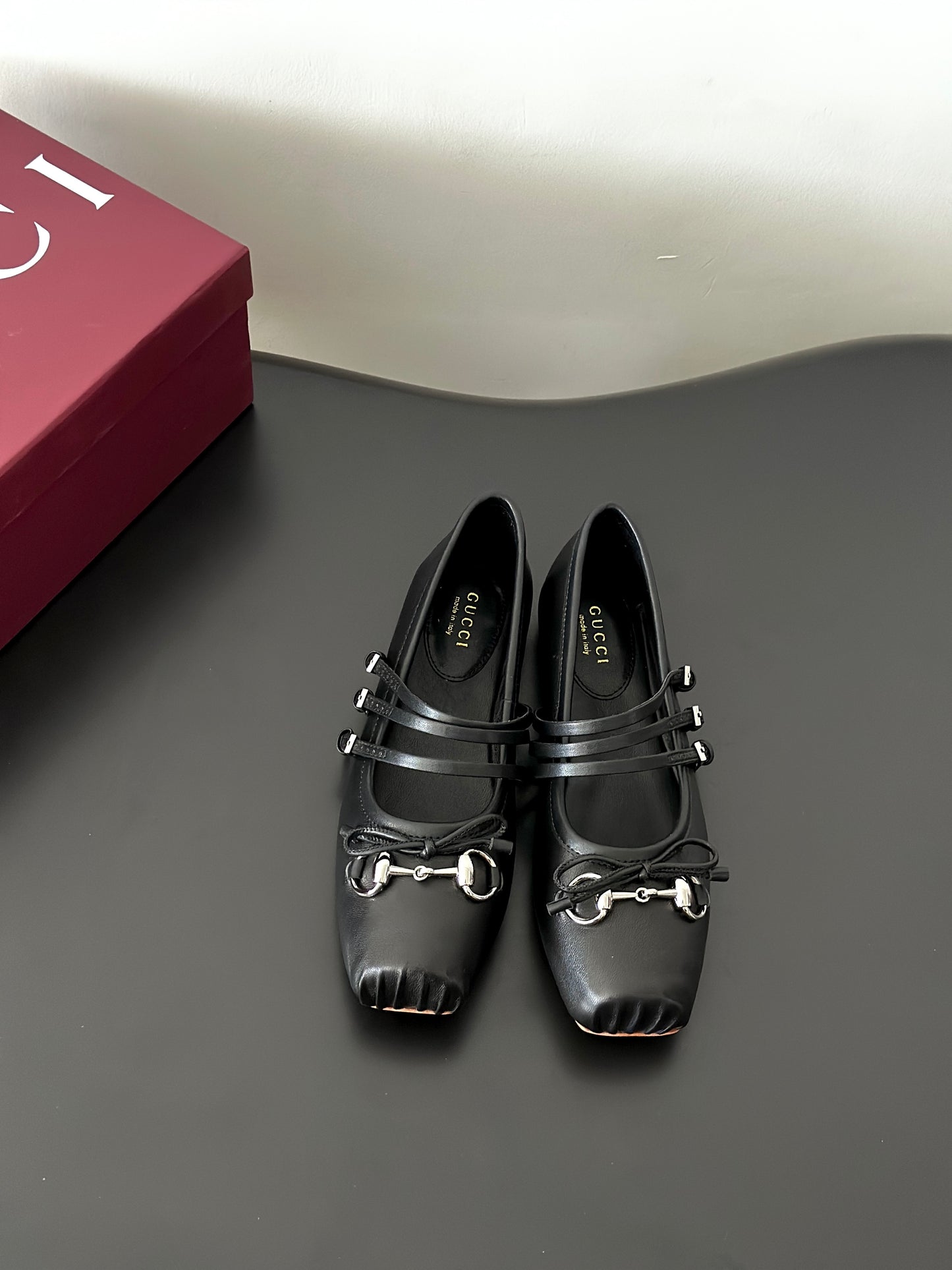 GG BALLET FLATS