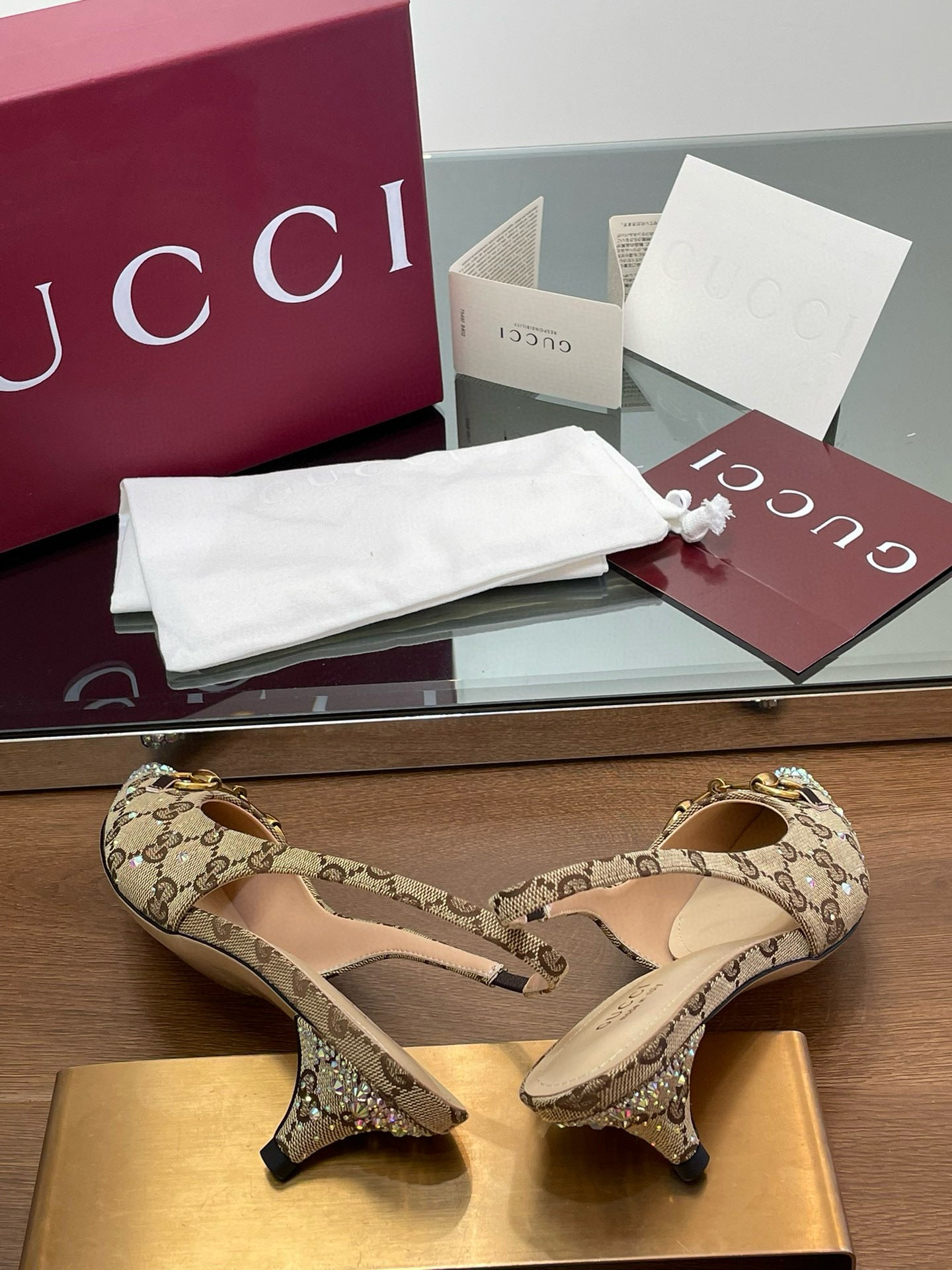 GG HEELS