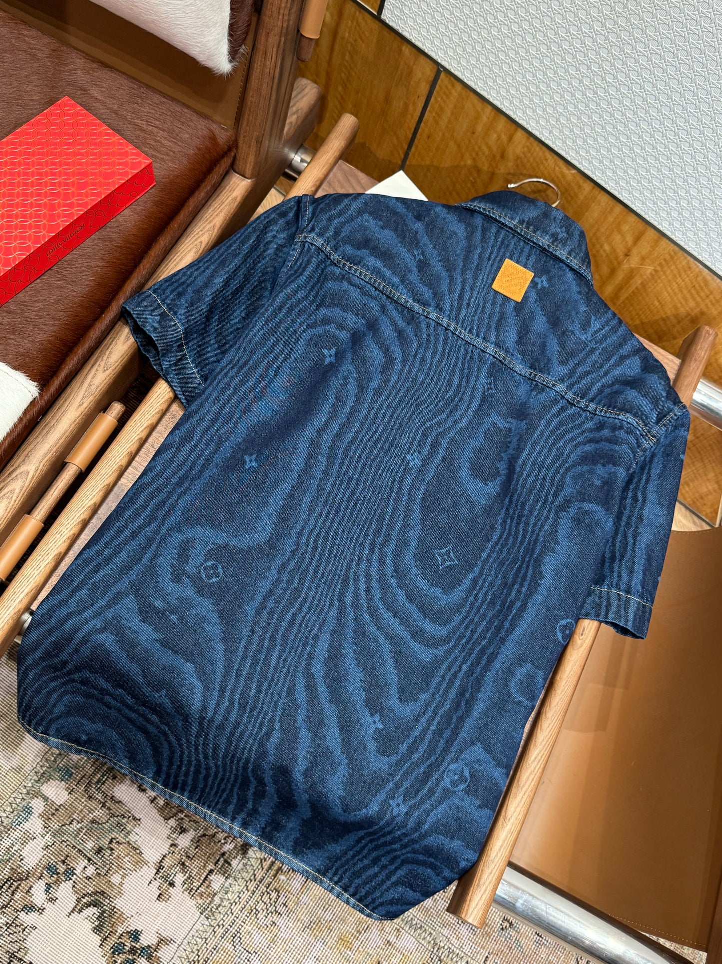 LOU SHIRT