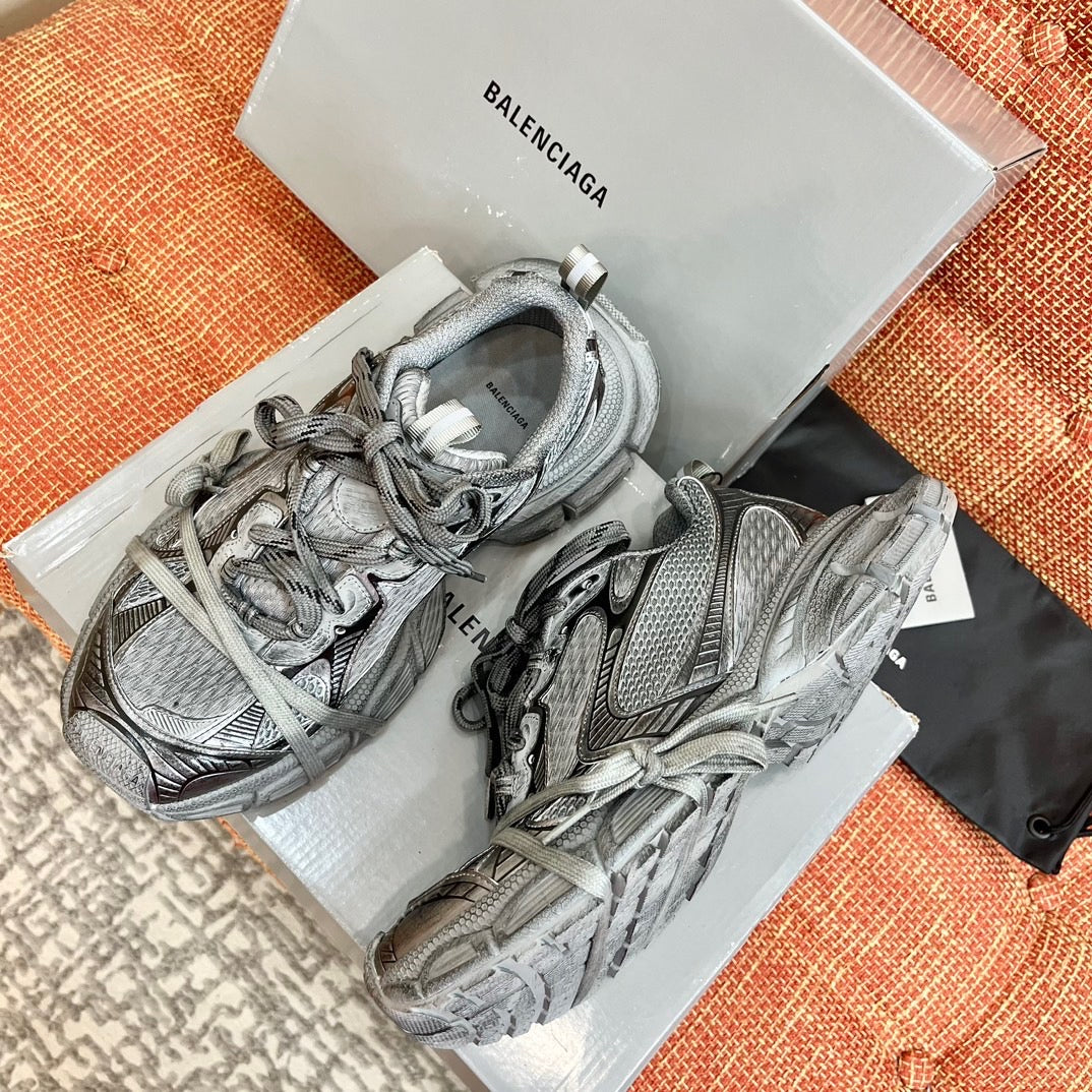 BAL 3XL TRAINERS