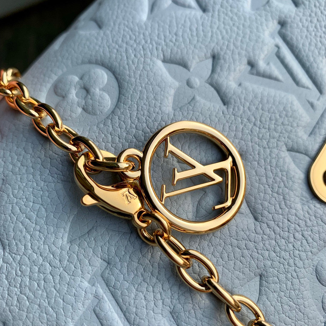 LOU LILY WALLET ON CHAIN