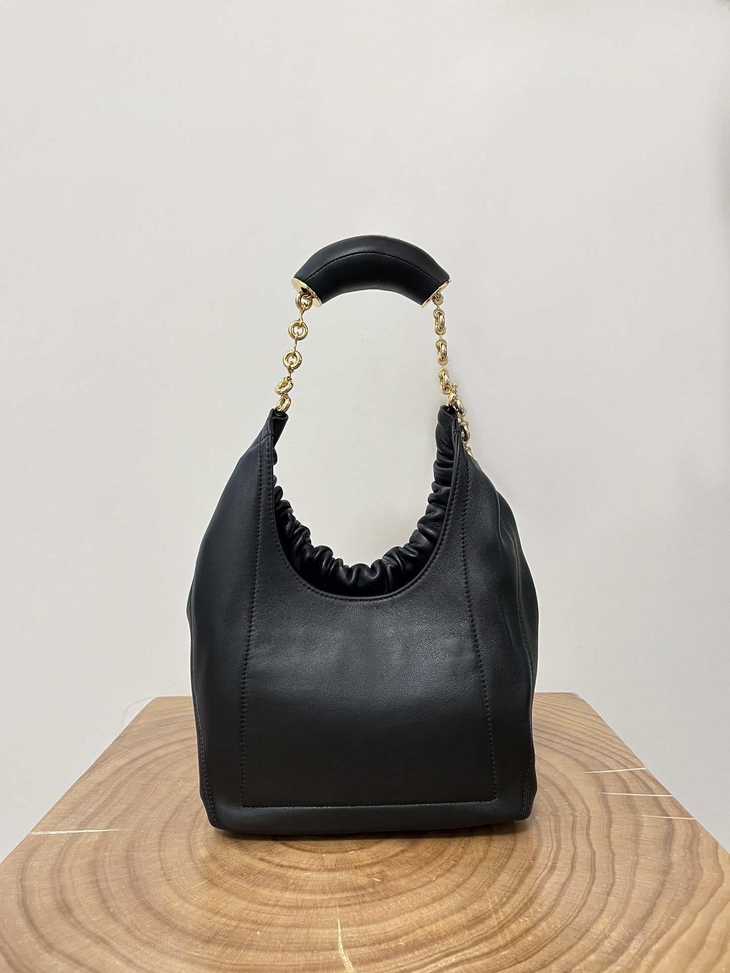 LOEW SMALL SQUEEZE BAG