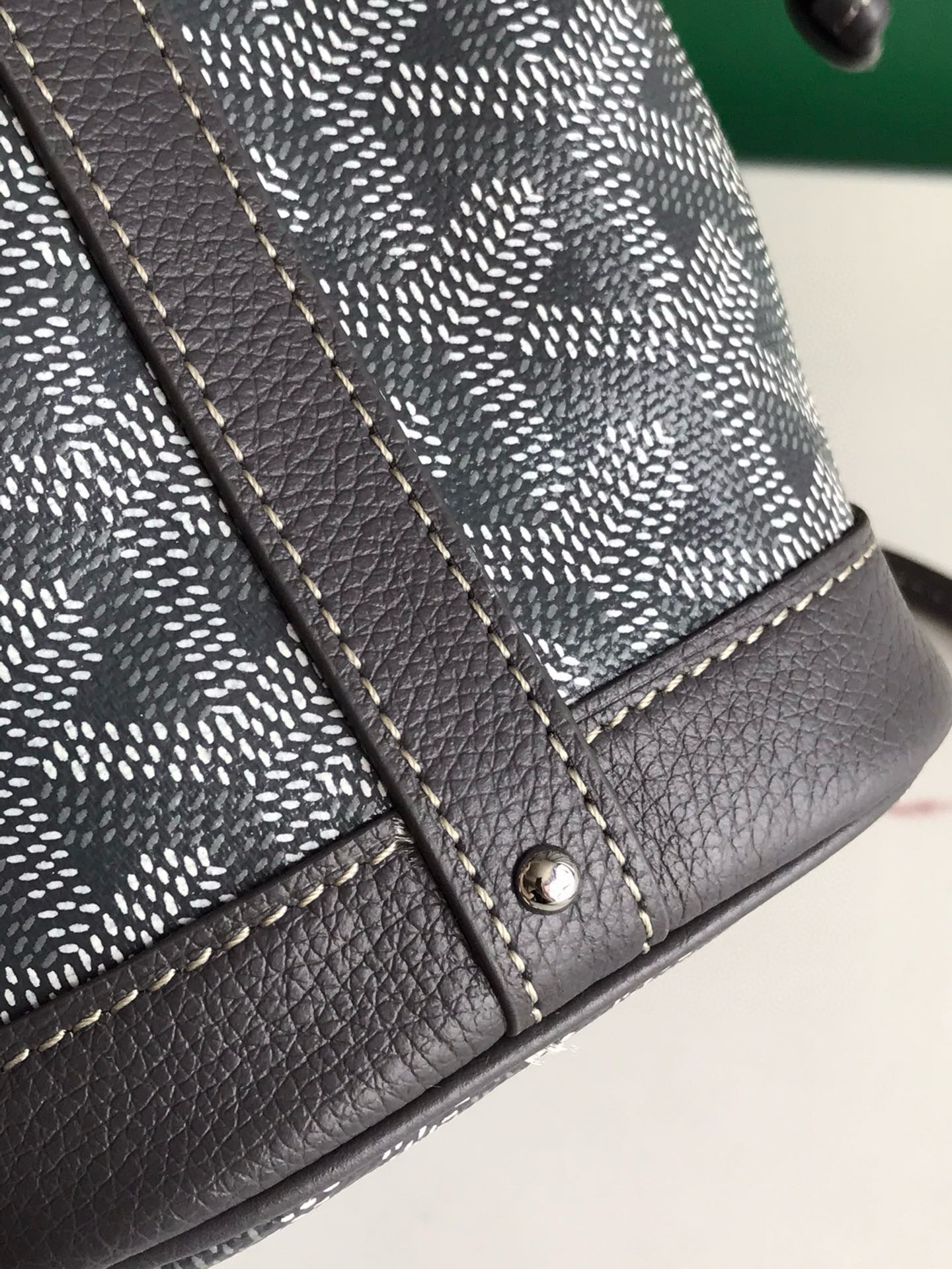 GOYA PETIT FLOT MINI BUCKET BAG