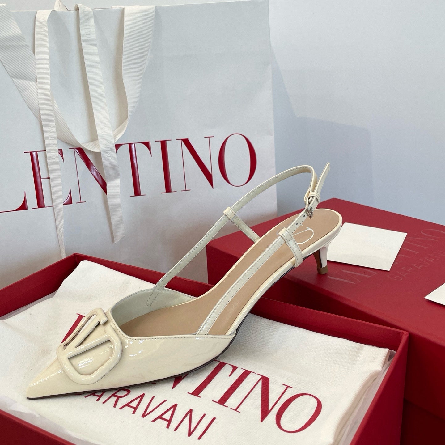 VAL HEELS
