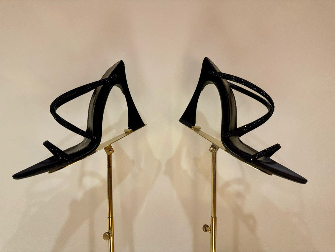 SL HEELS