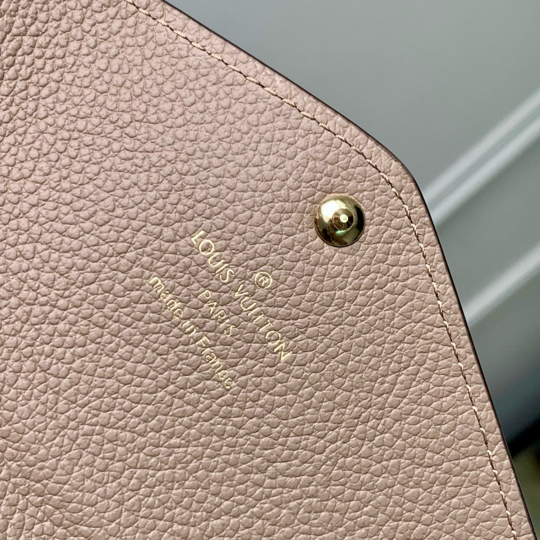 LOU SARAH WALLET