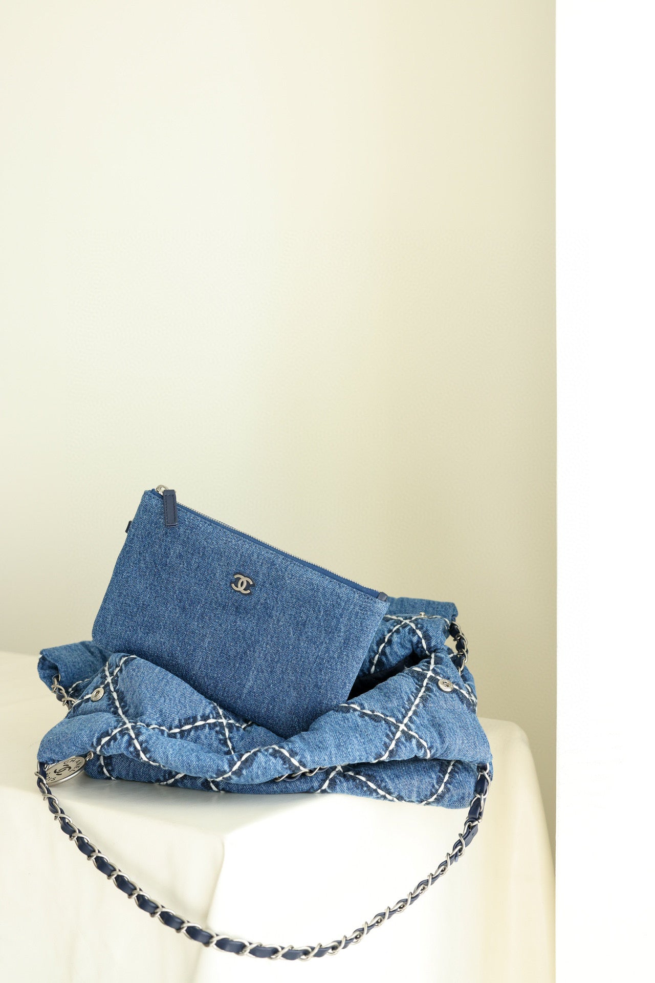 CC 23P HANDBAG