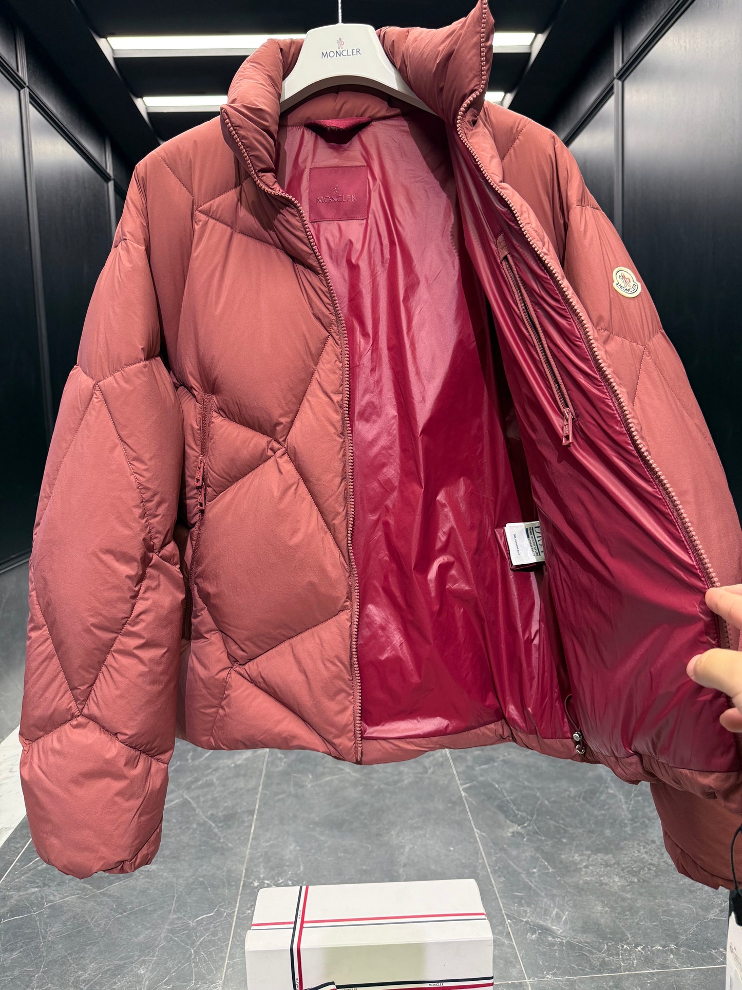 MONC VARDAR JACKET