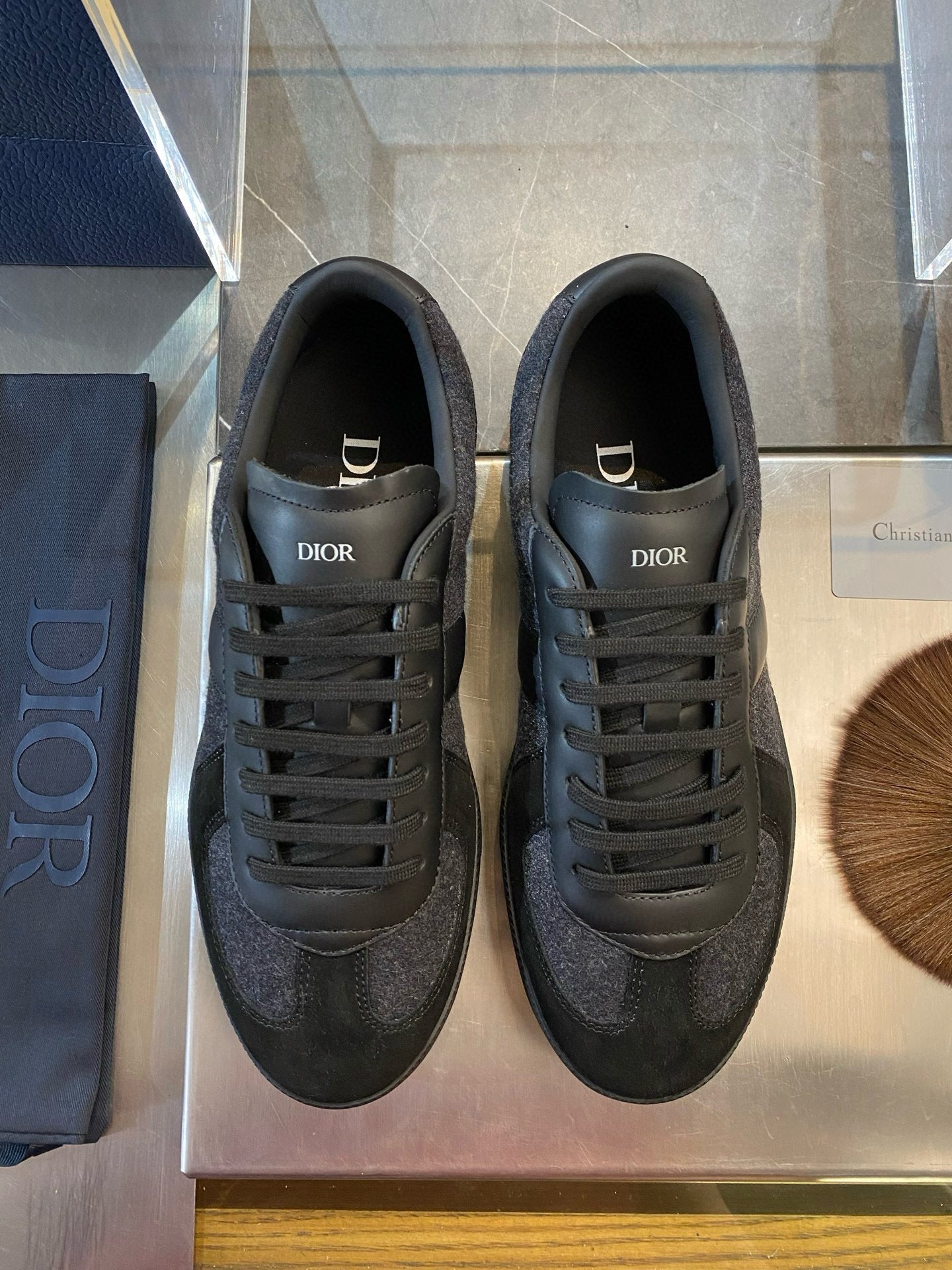 CD B01 SNEAKER