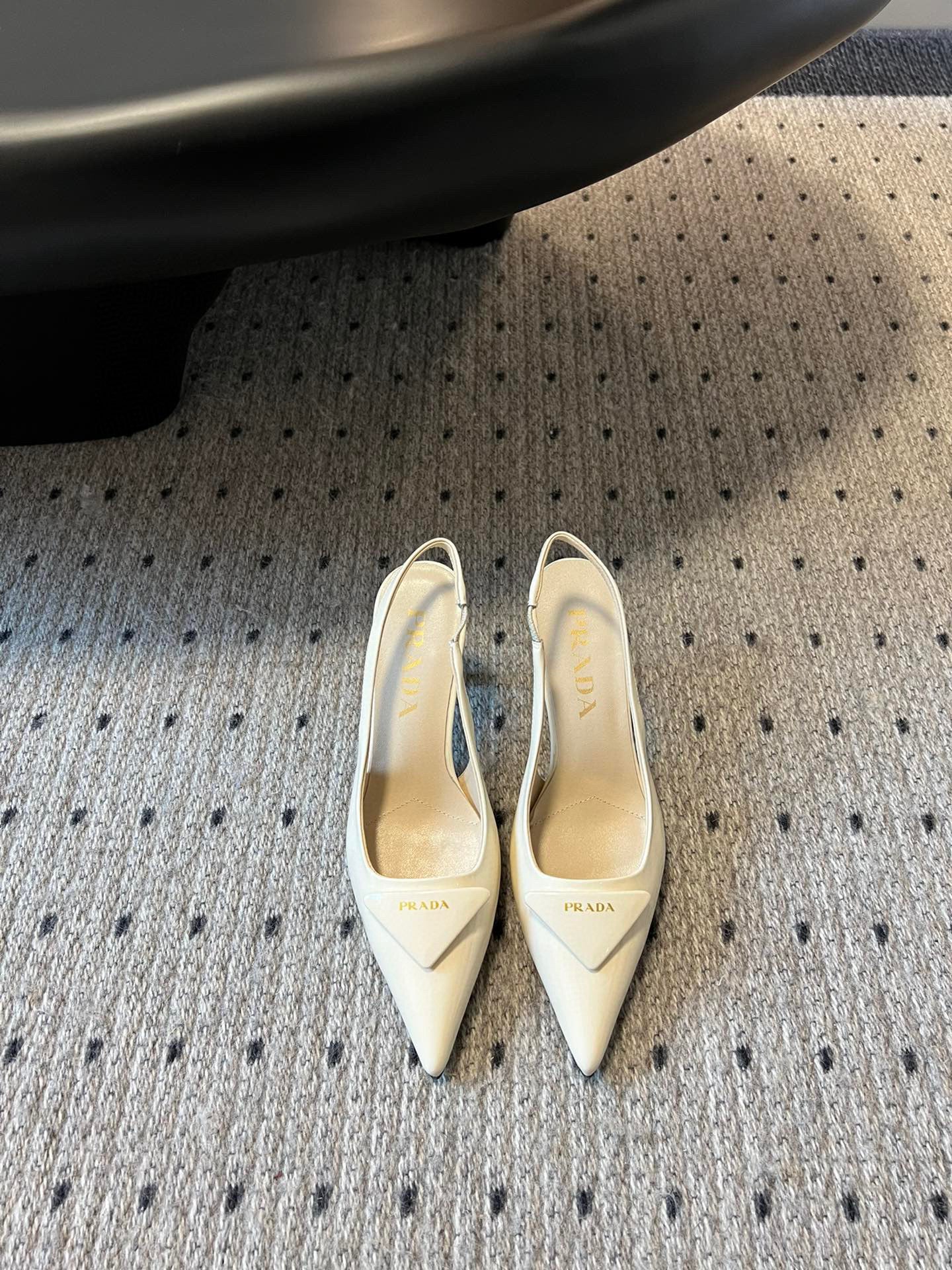 PD HEELS