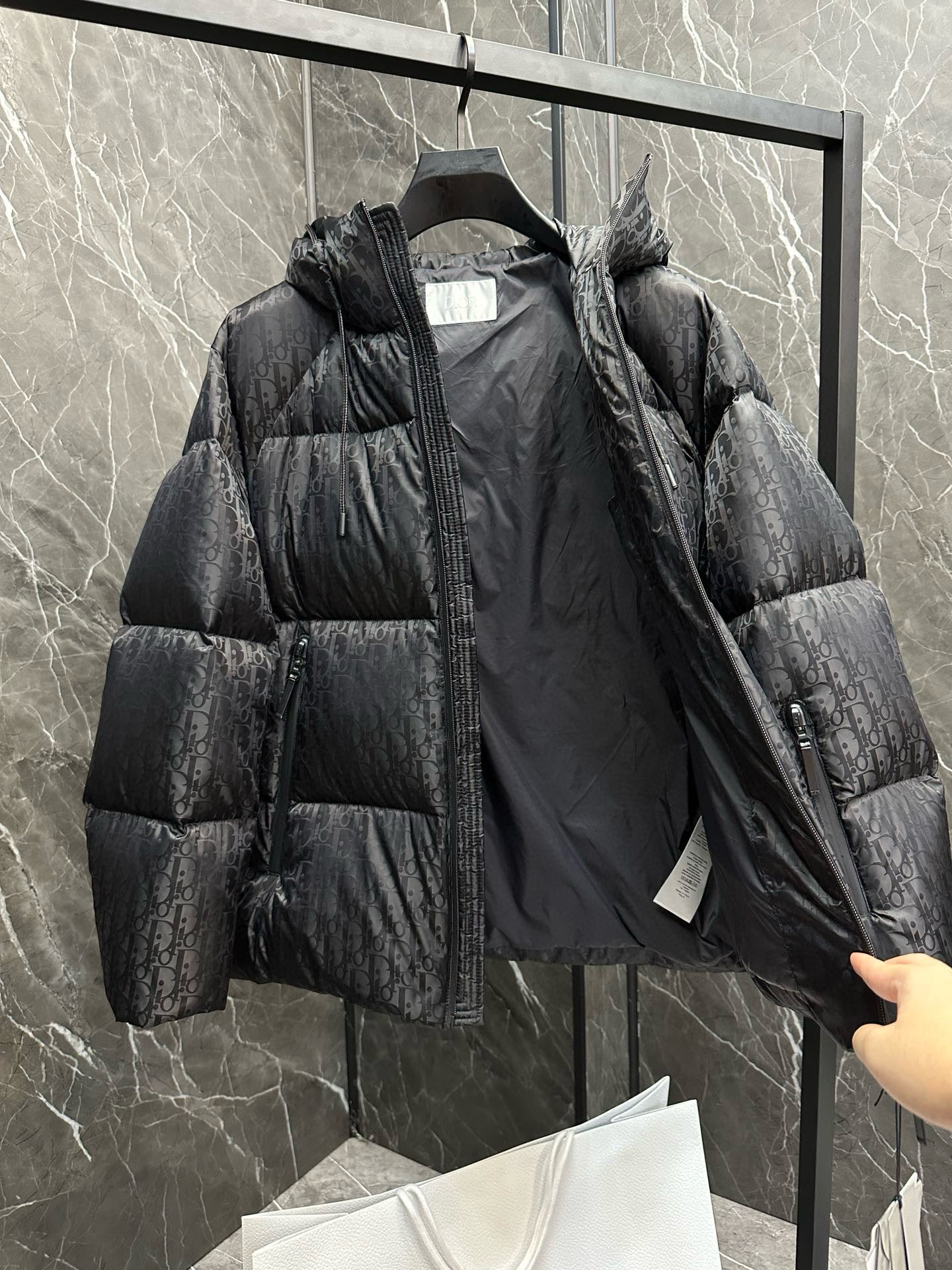 CD OBLIQUE JACKET