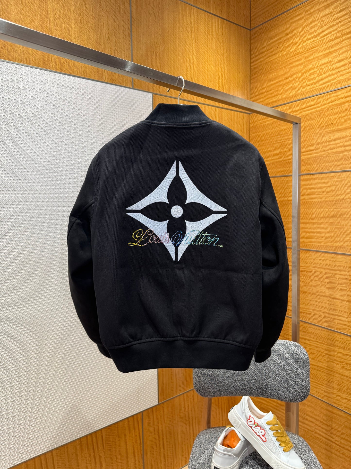 LOU JACKET