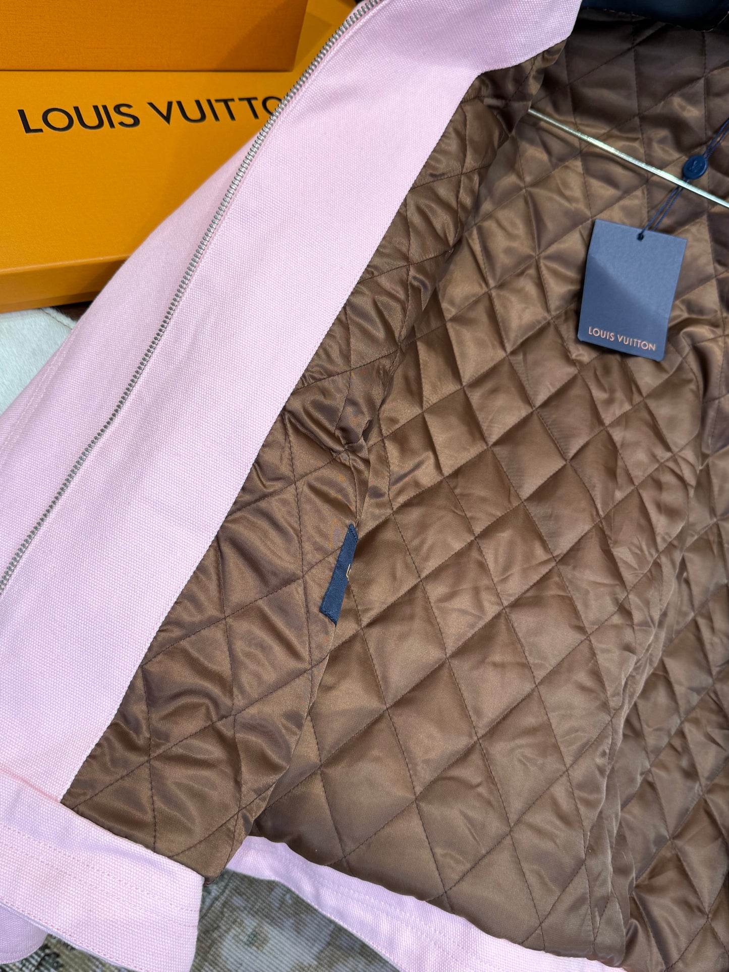 LOU JACKET