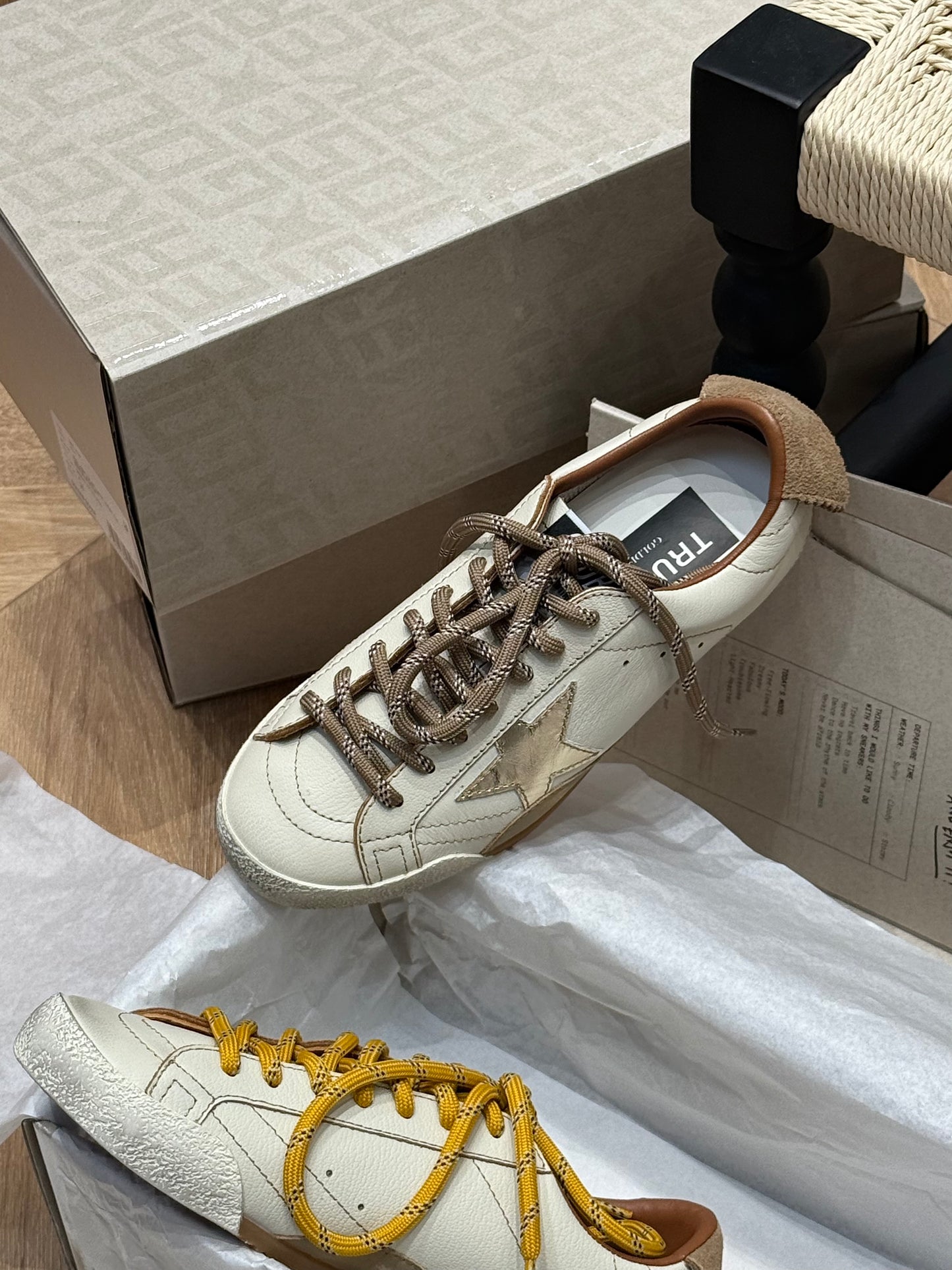 GOLDEN G TRAINERS