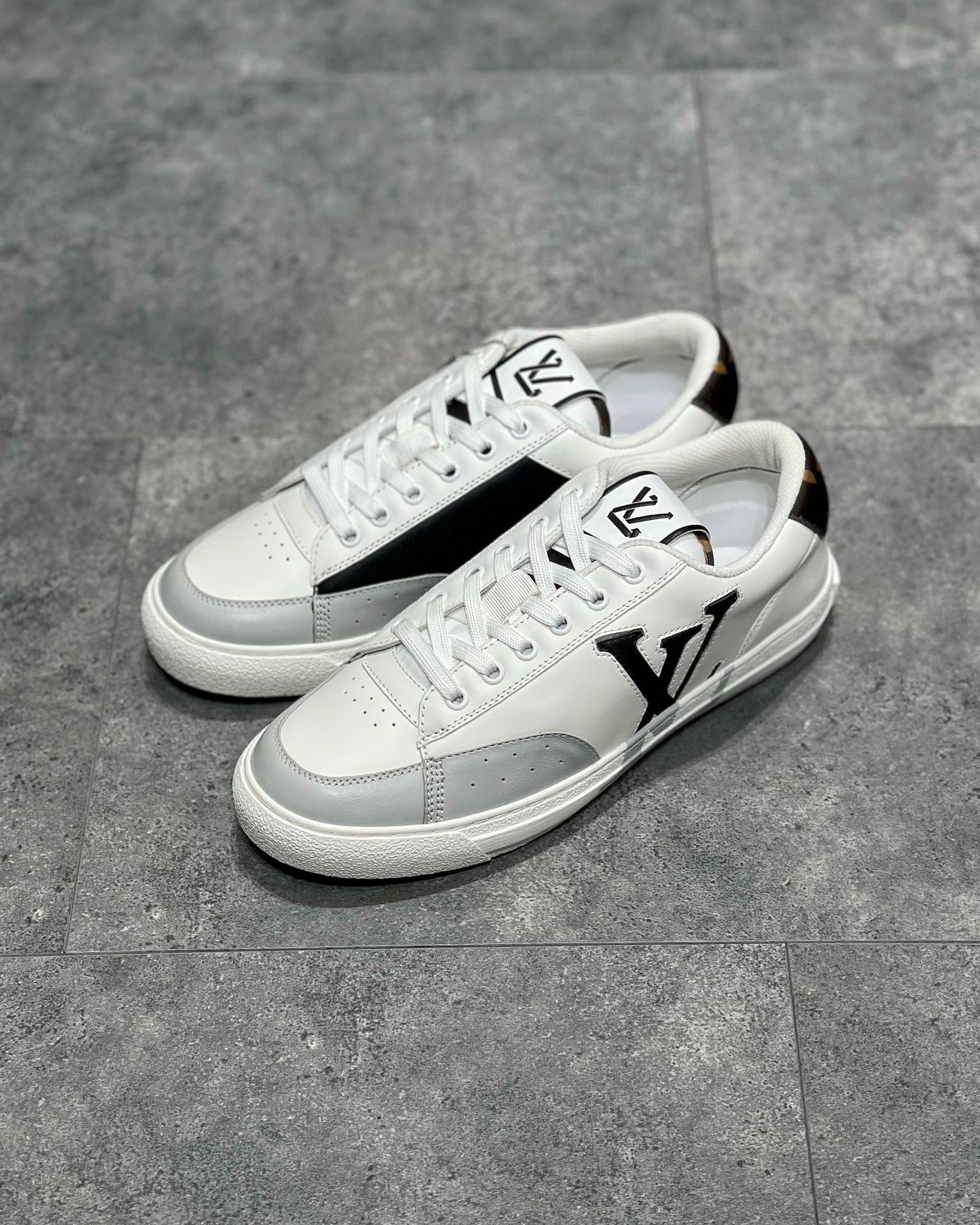 LOU TRAINERS