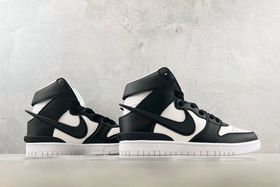 DUNK HIGH
