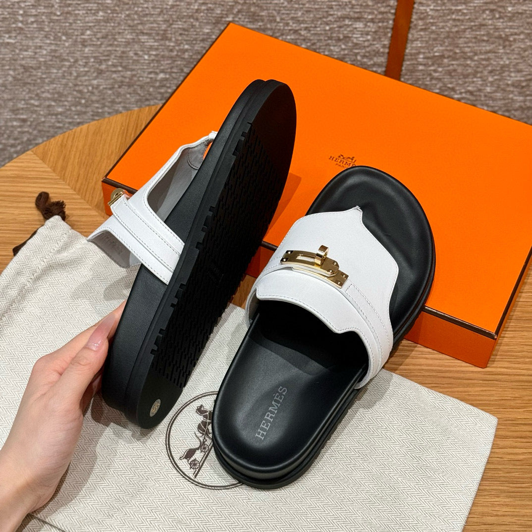 HERM EMPIRE SANDALS