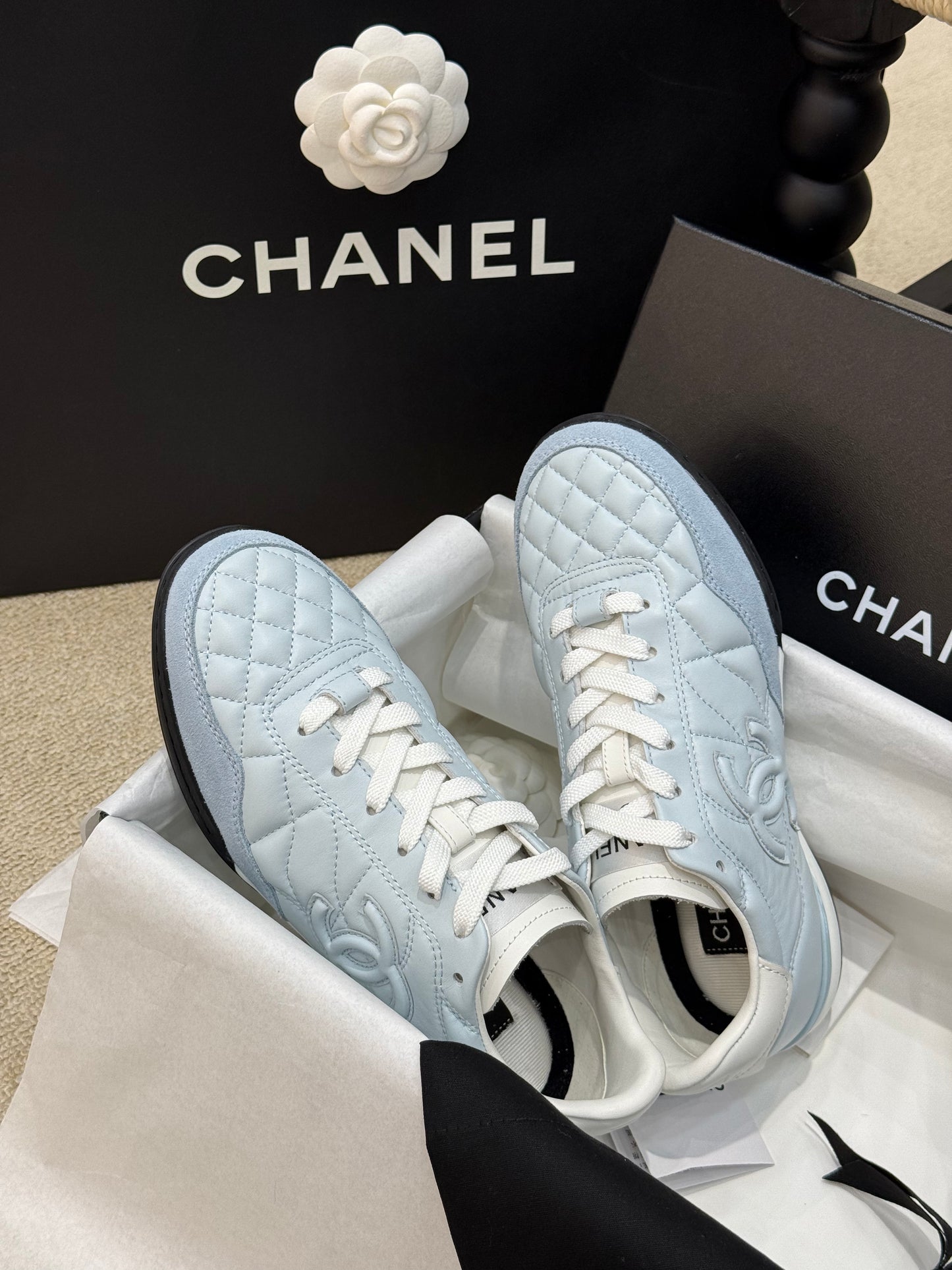 CC SNEAKER
