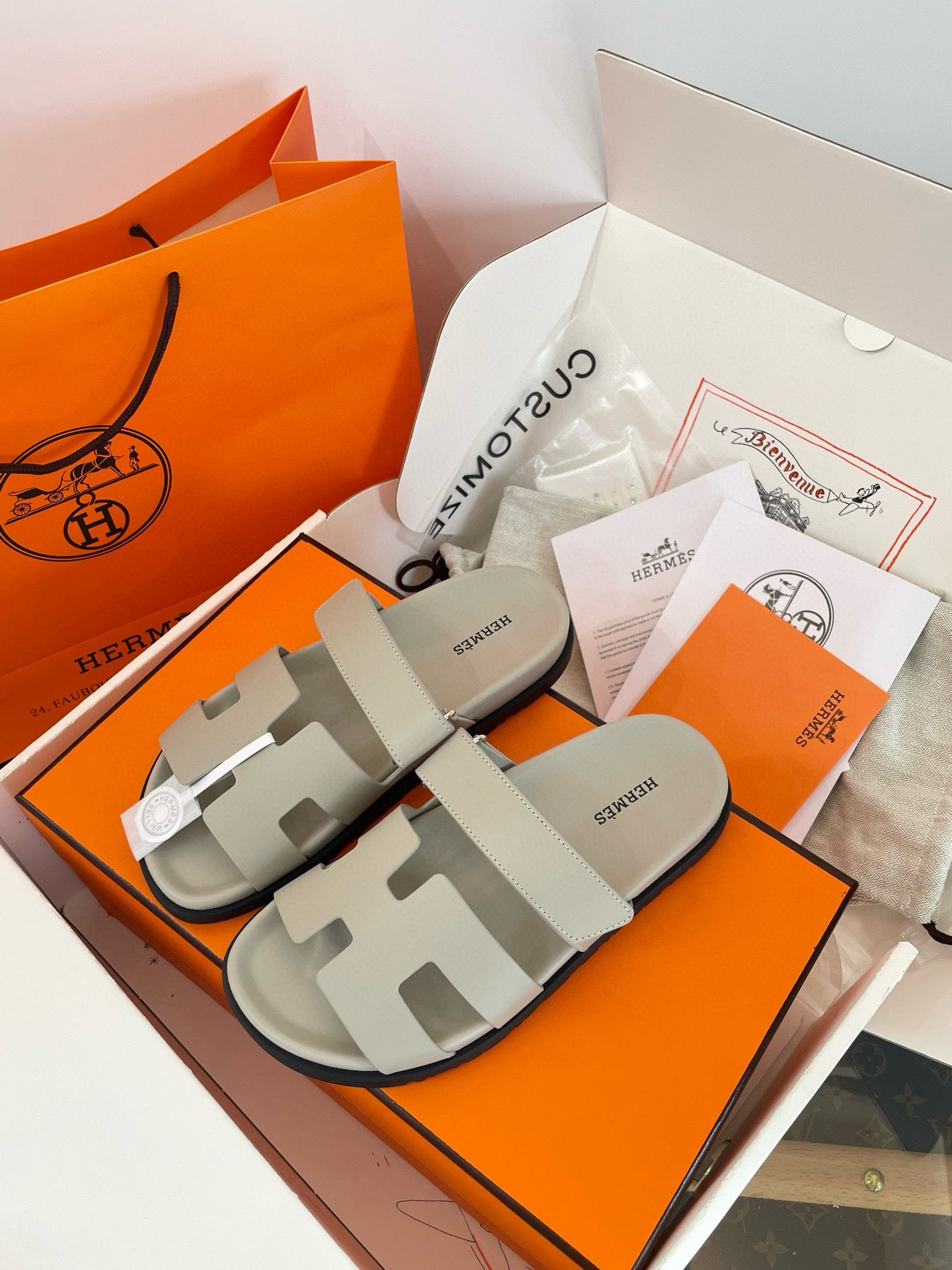HERM CHYPRE SANDALS