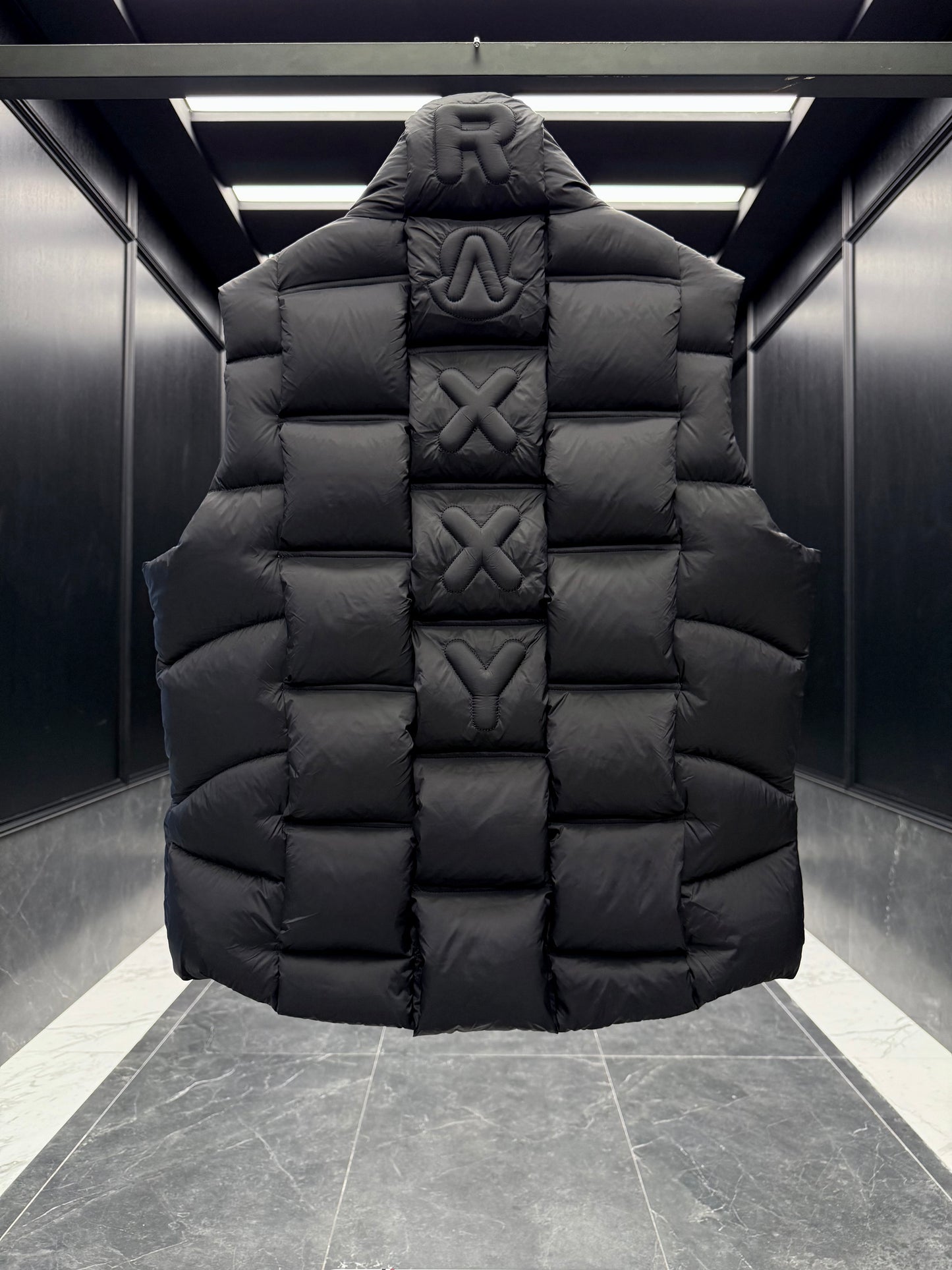 MONC x CHRISTOPHER RAXXY VEST