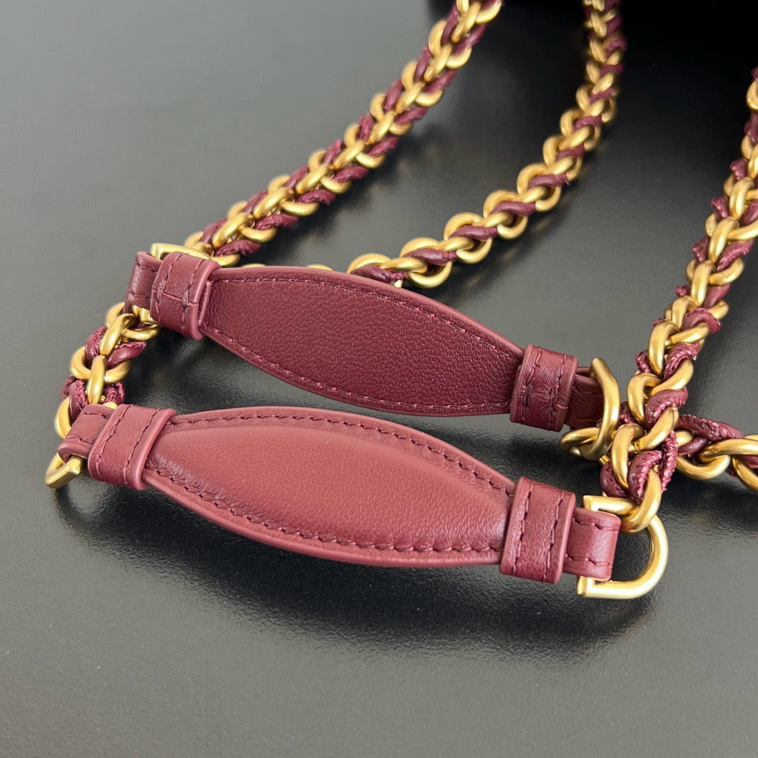 BOTT SMALL PARACHUTE CHAIN BAG