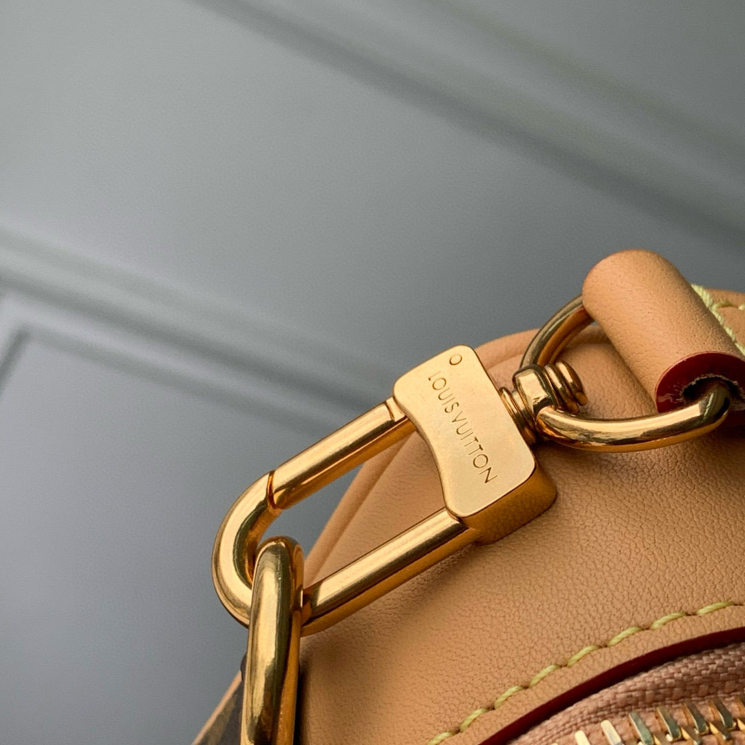 LOU BALADEUR WEARABLE WALLET