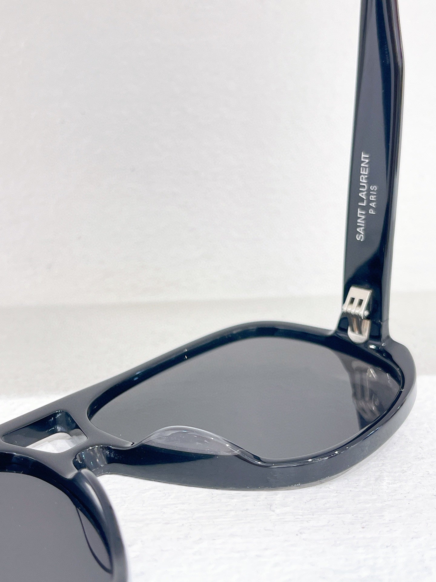 SL SUNGLASSES
