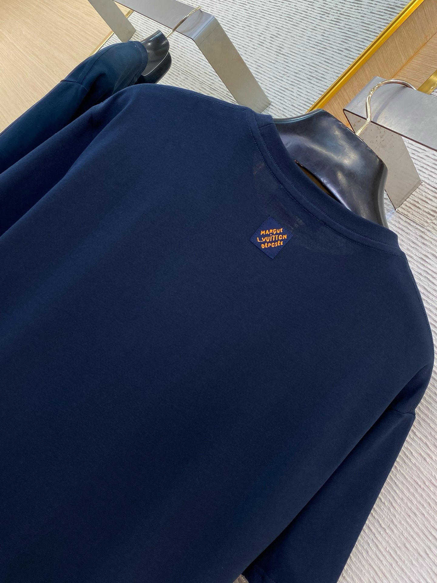 LOU T-SHIRT