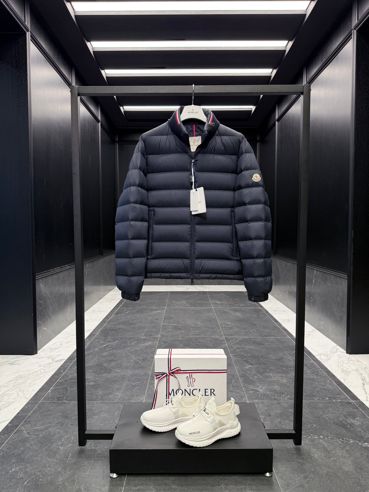 MONC BRENDANN JACKET