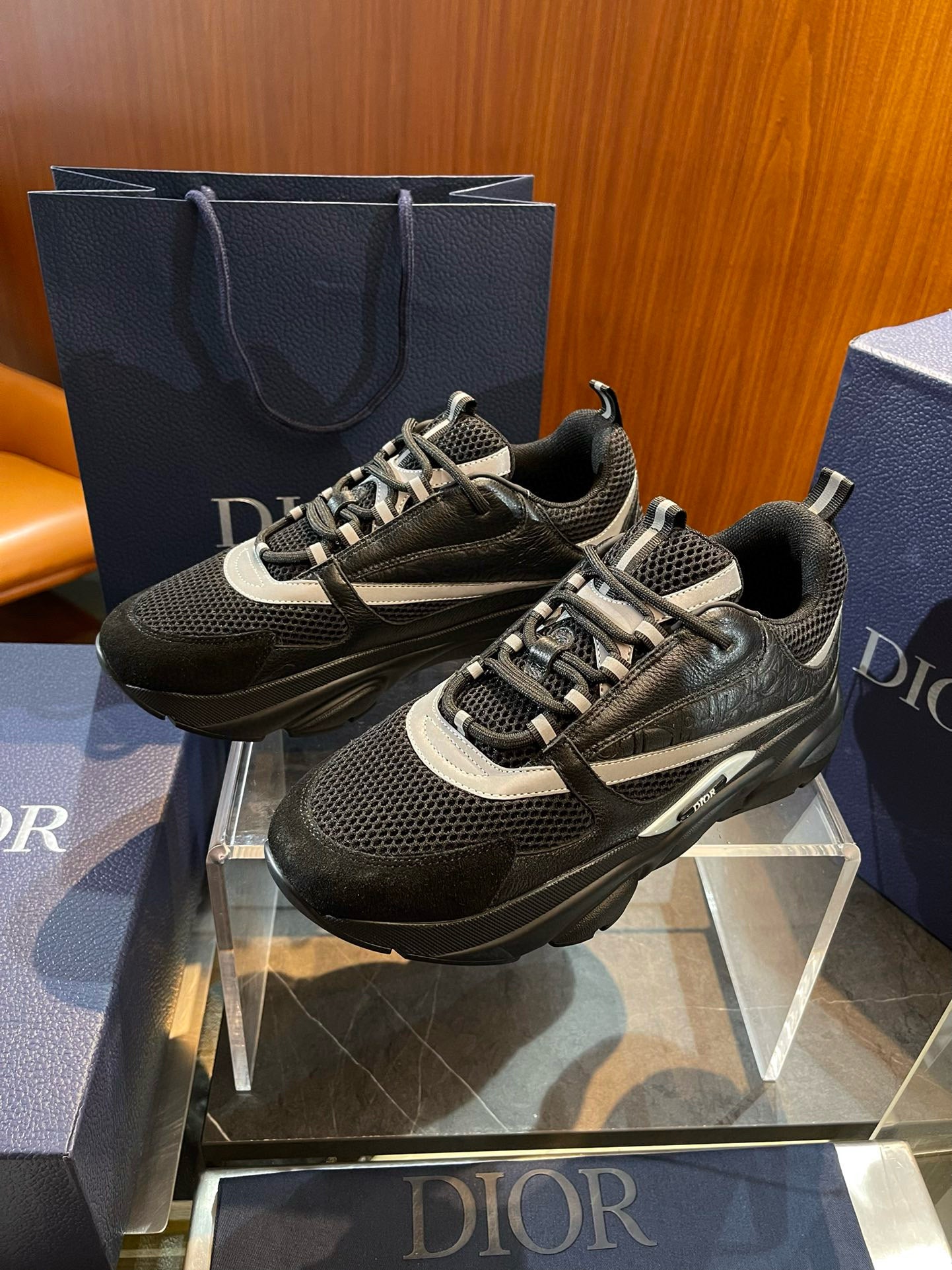 CD B22 SNEAKERS
