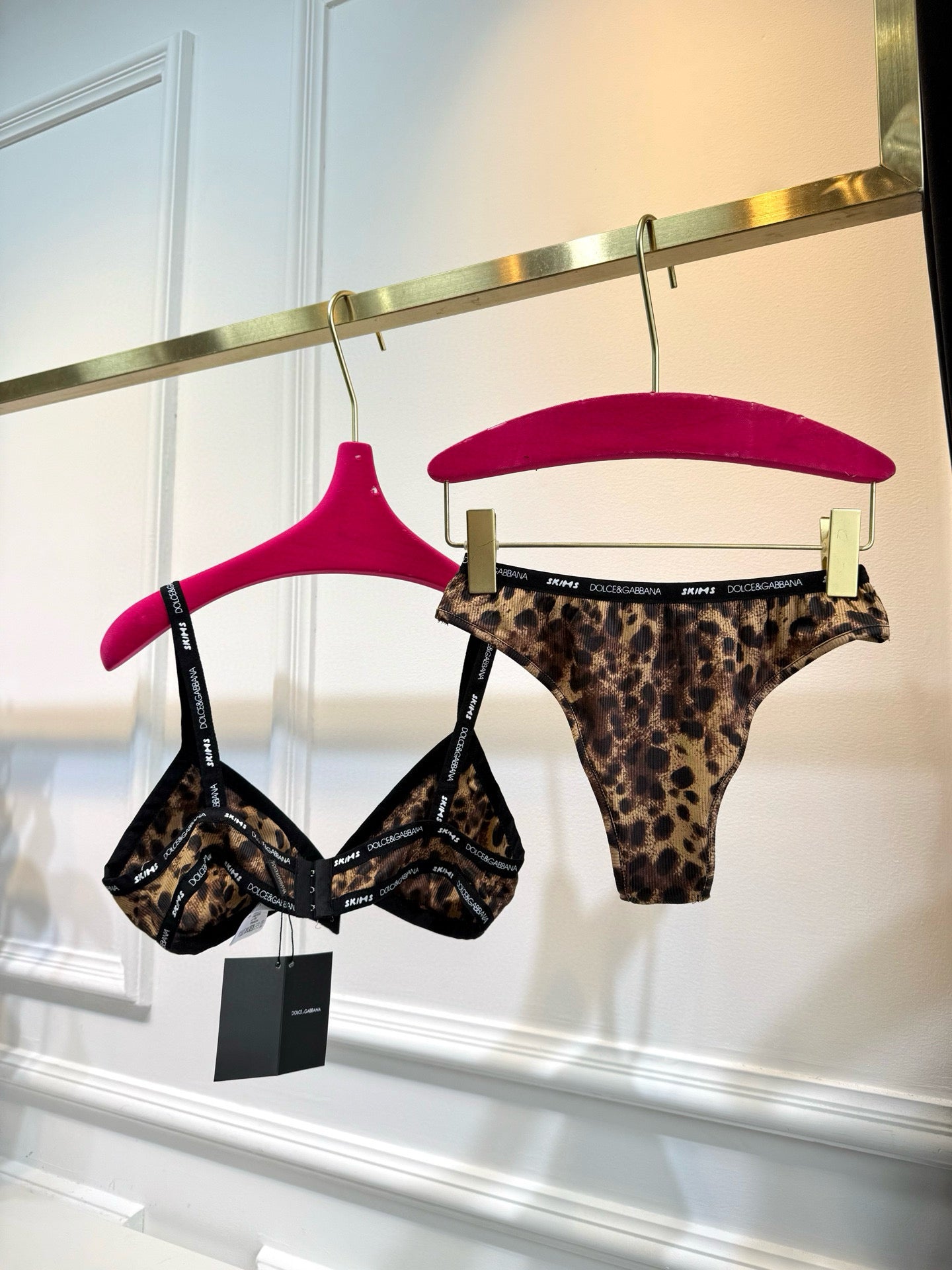 SKIMS x DG BRA SET