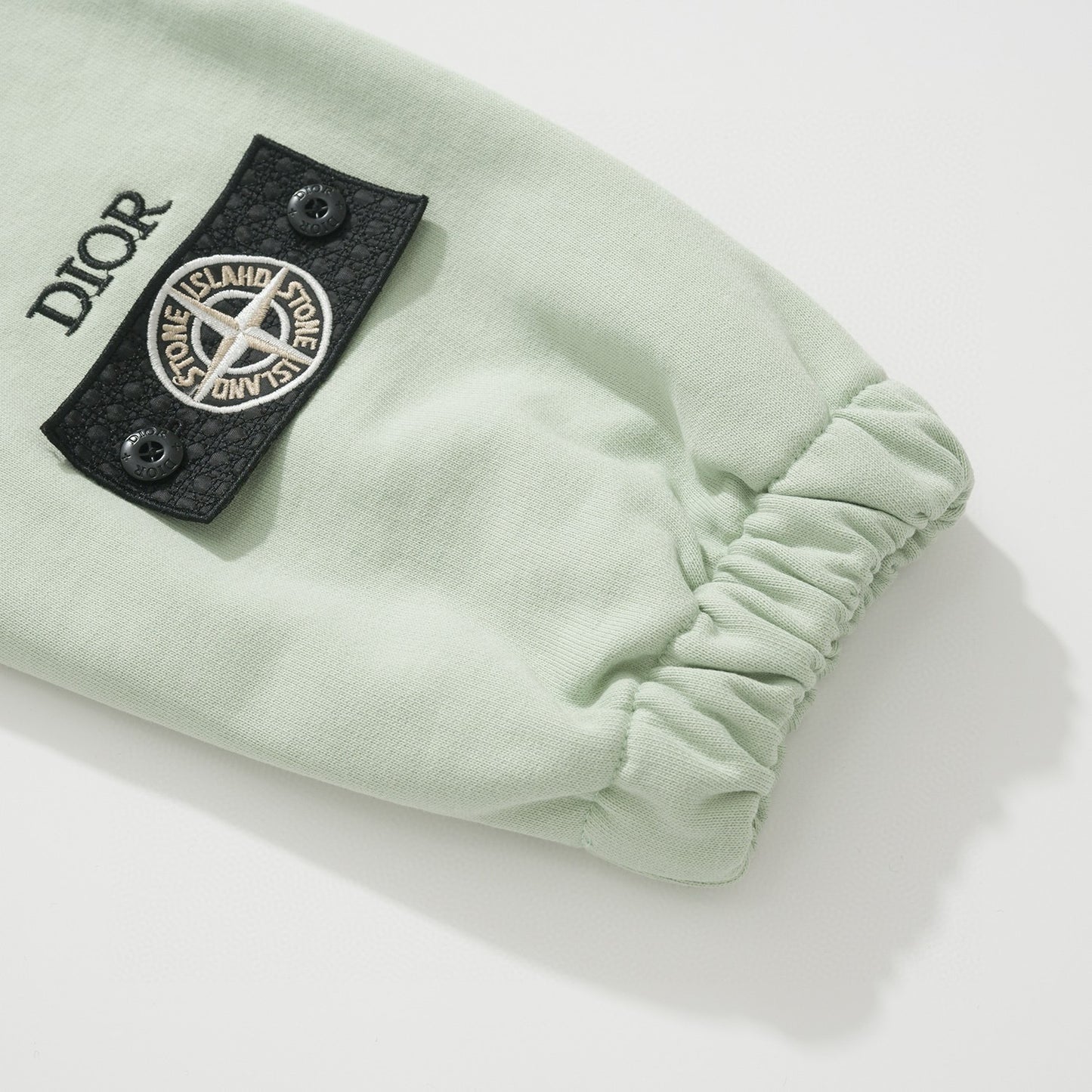 CD x STONE I SWEATSHIRT