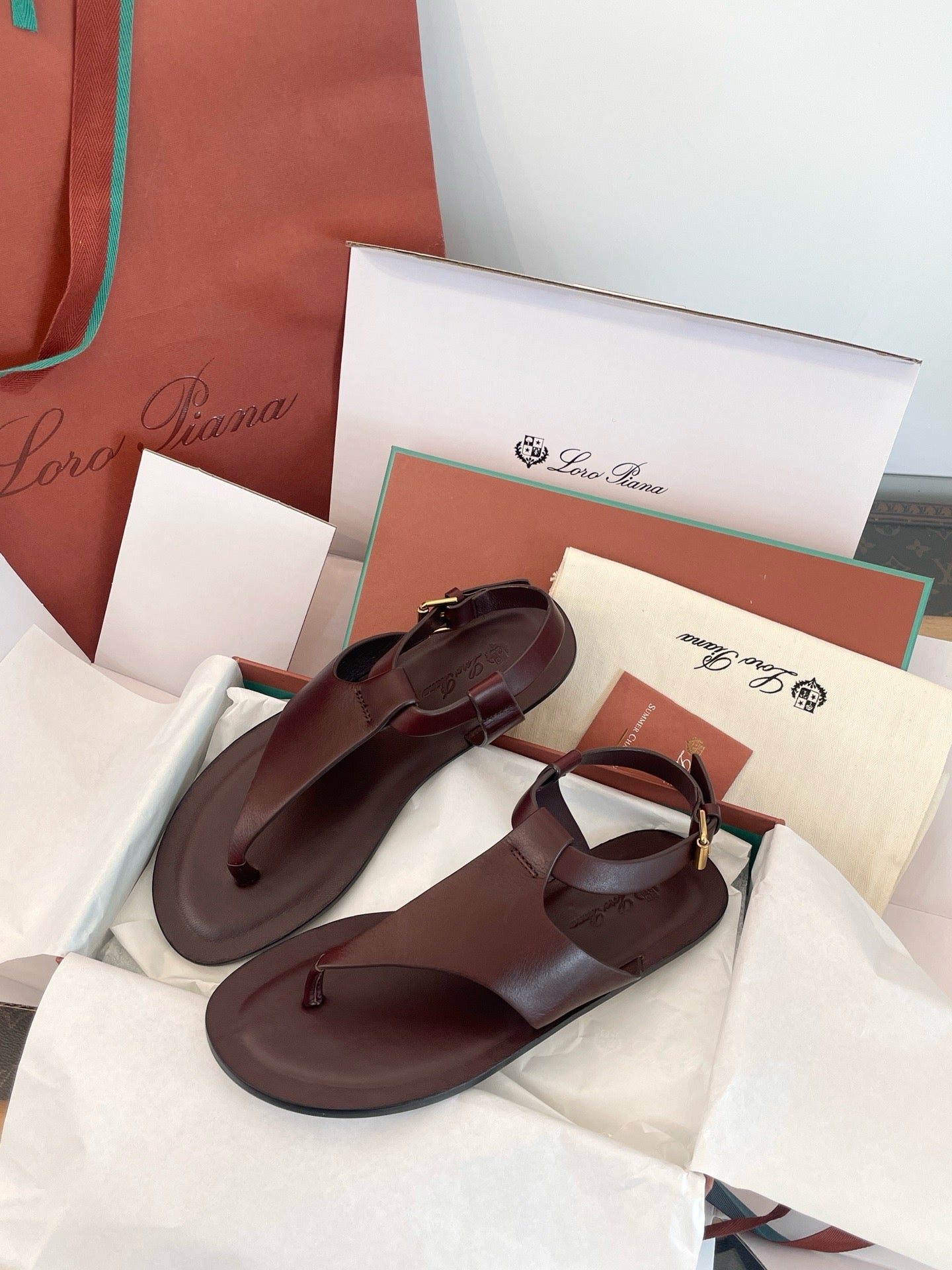 LORO P SANDALS