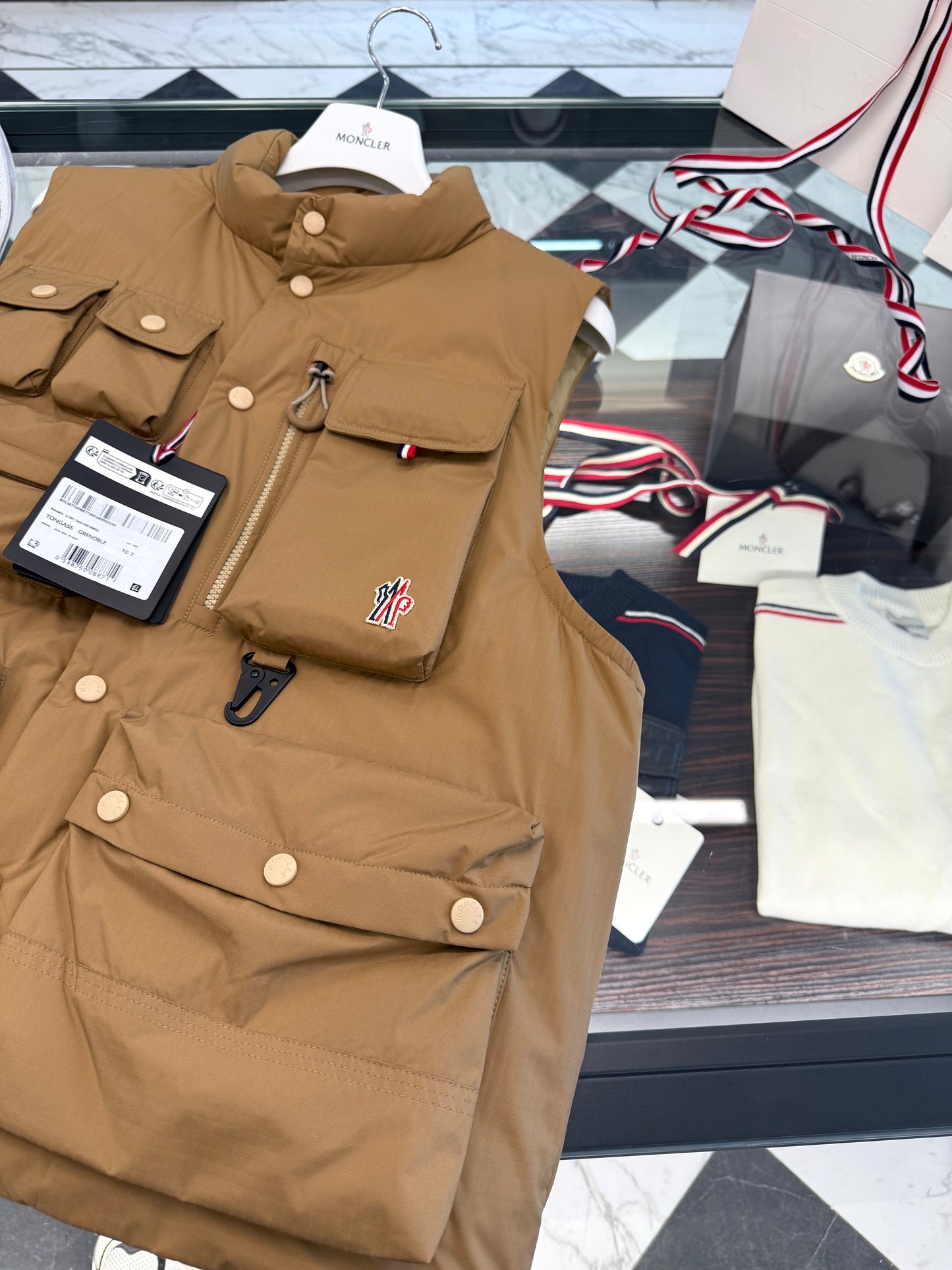 MONC TONGASS VEST